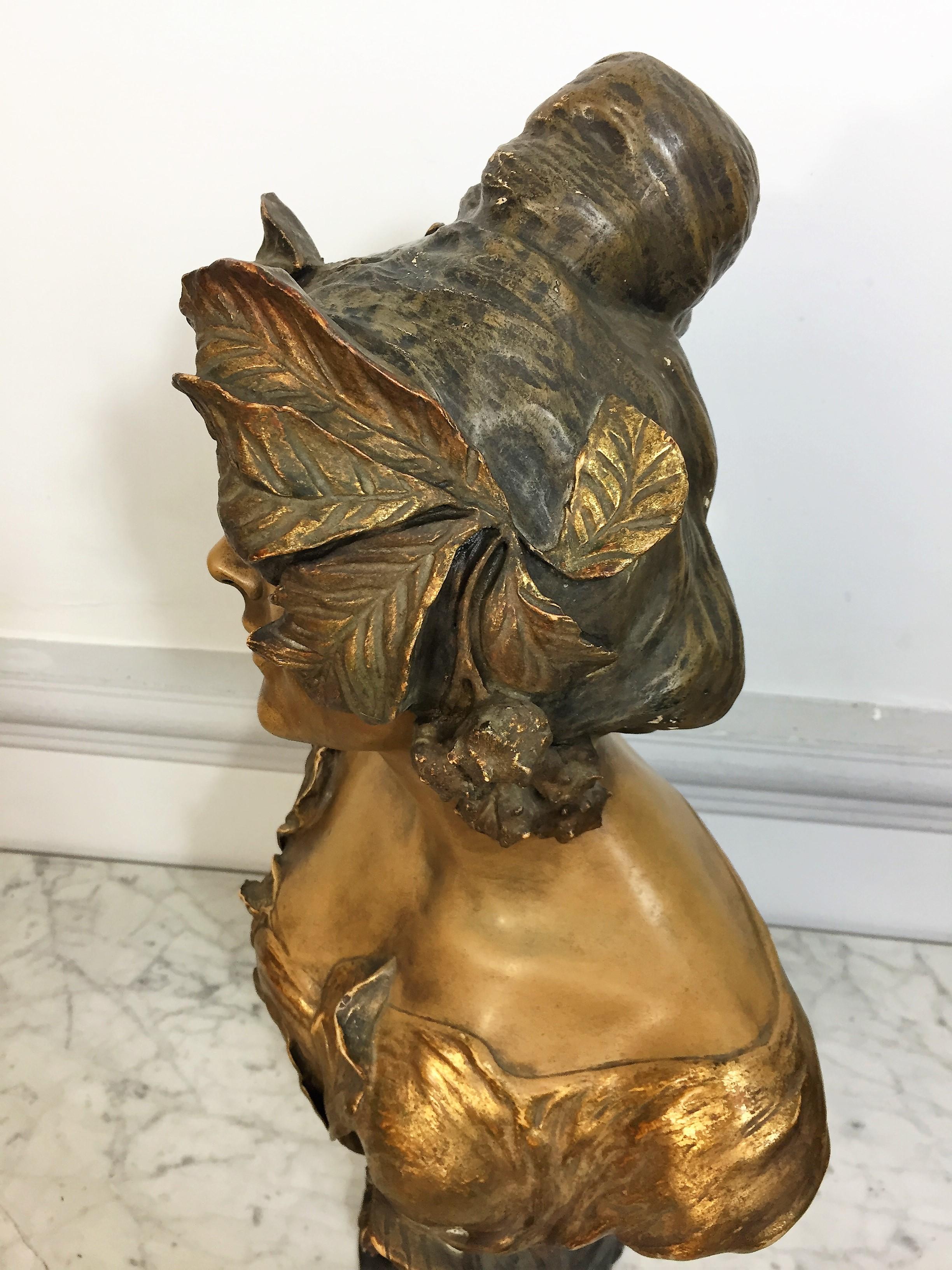 F. Goldscheider – große weibliche Büste aus polychromer Terrakotta – Jugendstil, signiert im Angebot 2
