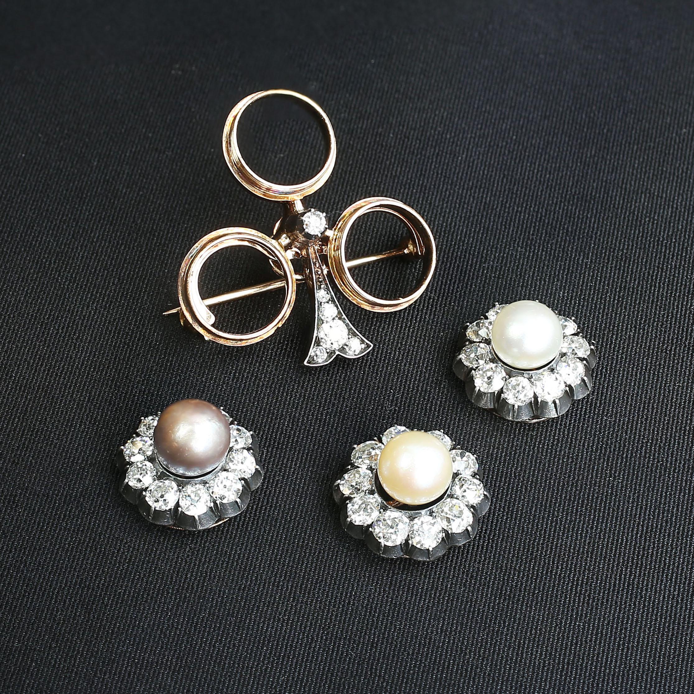 Friedrich Köchli Pearl and Diamond Clover Brooch In Good Condition For Sale In London, GB