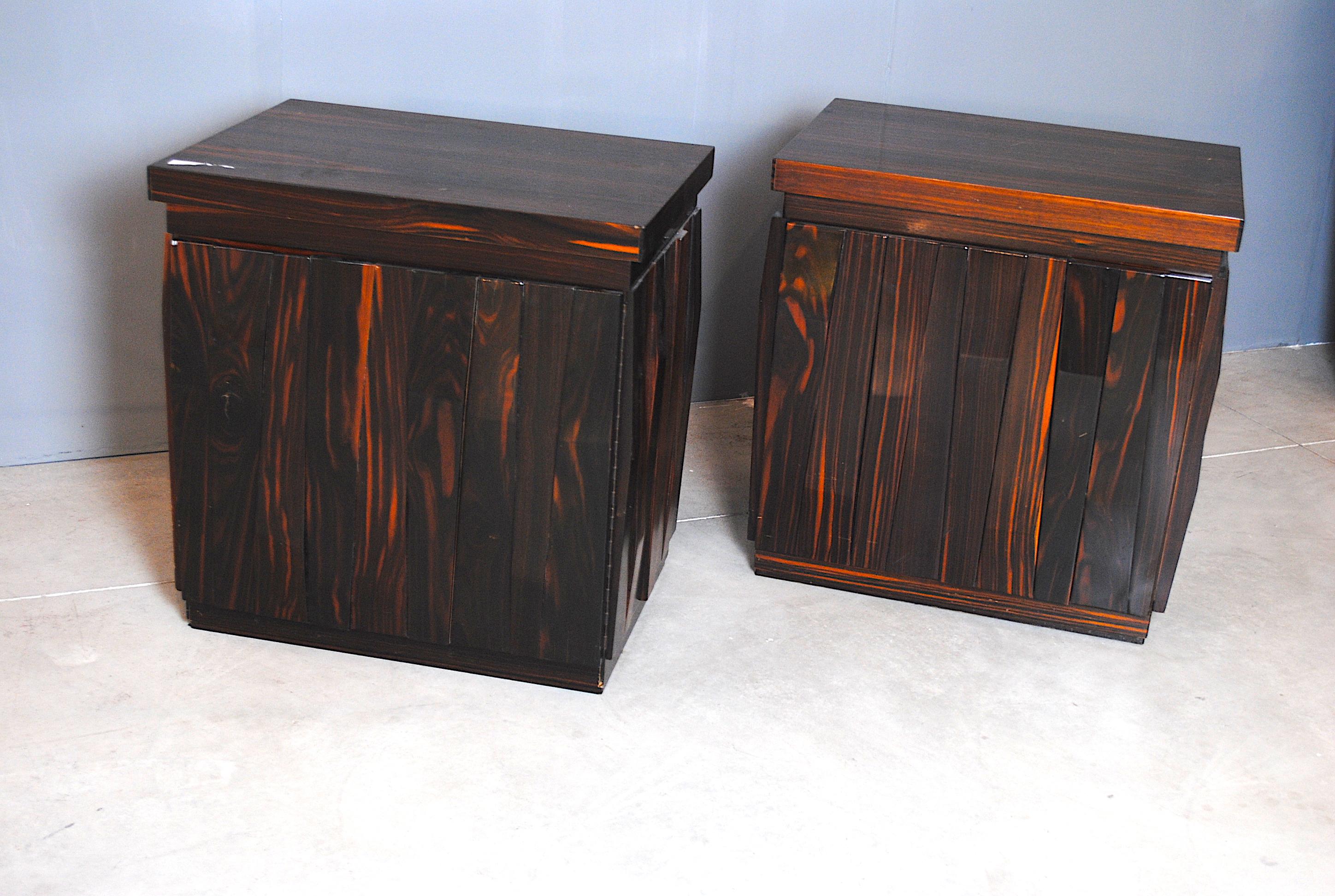 Late 20th Century Frigerio Luciano Desio Two Bedside Barium Series in Solid Rosewood, Gold Label