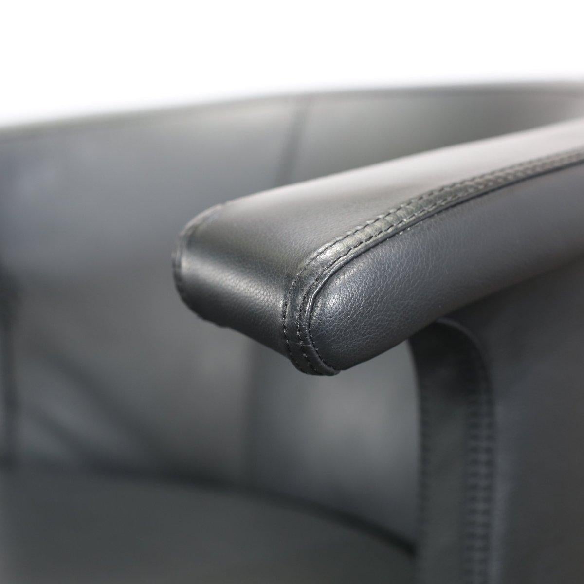 Frighetto Leather Swivel Chair, Set of Four For Sale 1