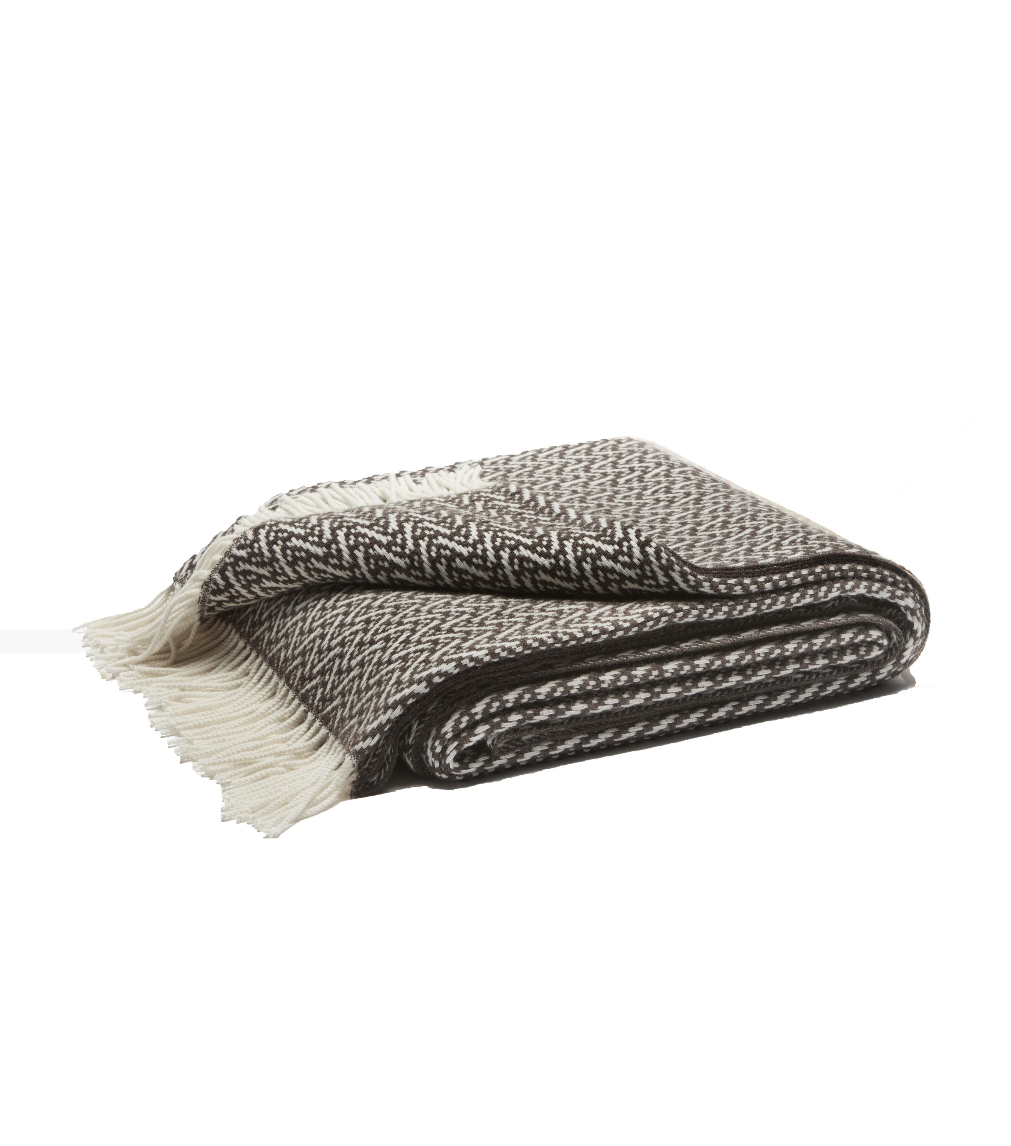 Modern Fringe 100% Cashmere Throw Jacquard Rice Grain Cream For Sale