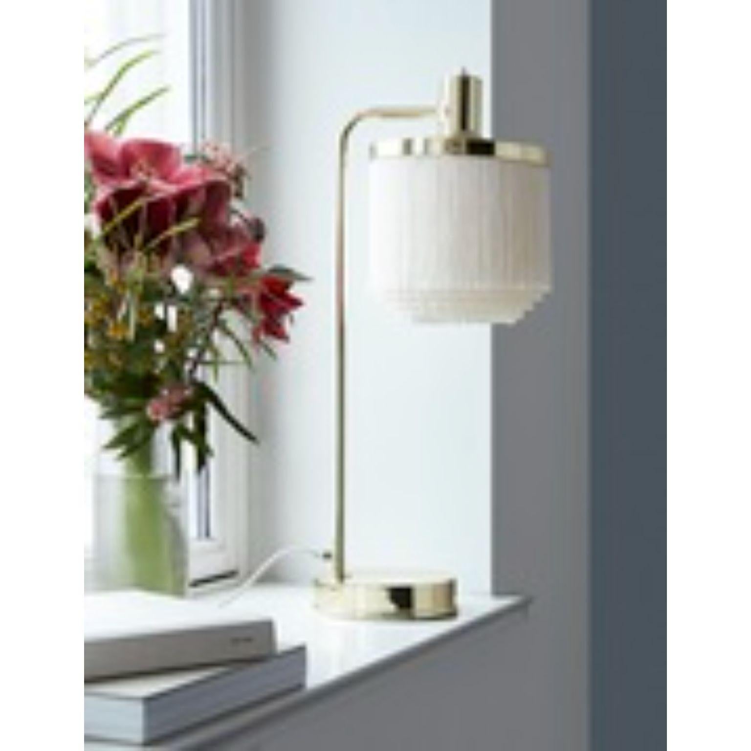 Fringe Cream White Table Lamp by Warm Nordic In New Condition In Geneve, CH