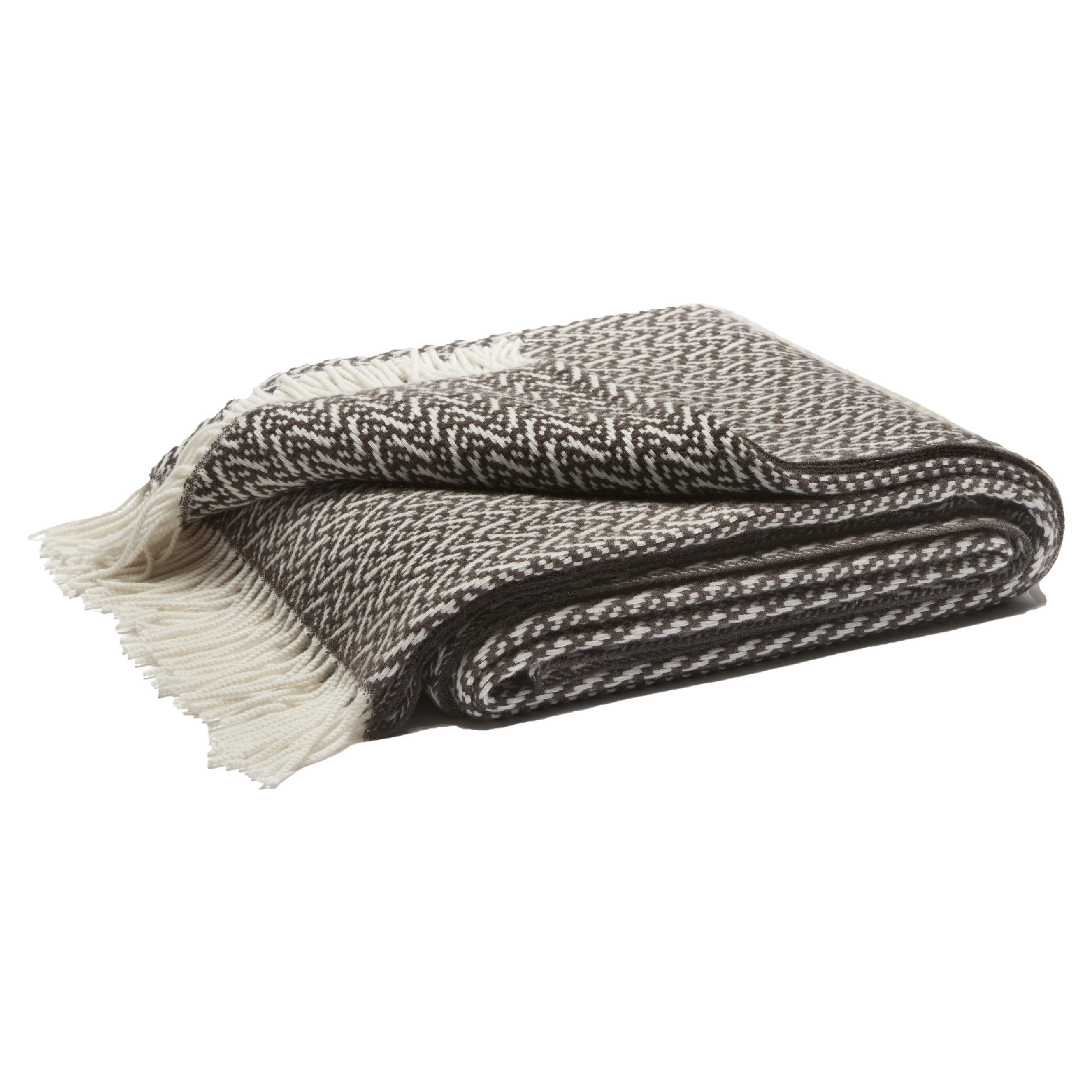 Fringe Indianina 100% Cashmere Throw Carbon