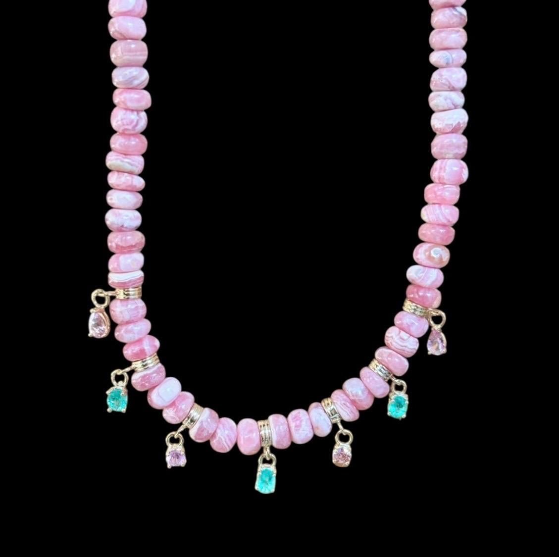Fringe Rondelle Necklace with Rhodochrosite, Emeralds, Pink Spinel & 14k Gold Corte mixto en venta