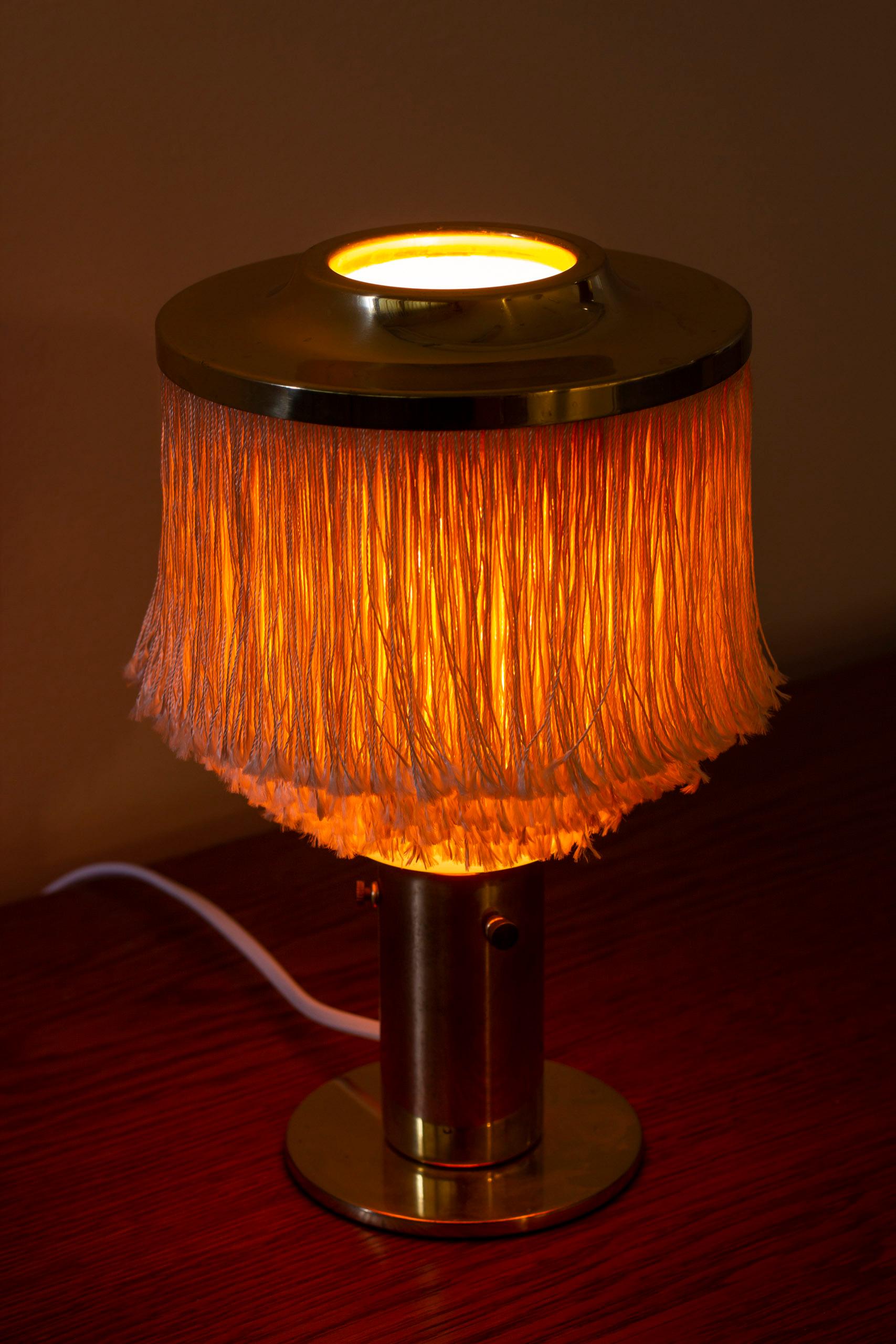 Milieu du XXe siècle Lampe de table B145 de Hans Agne Jakobsson, Suède, années 1960 en vente