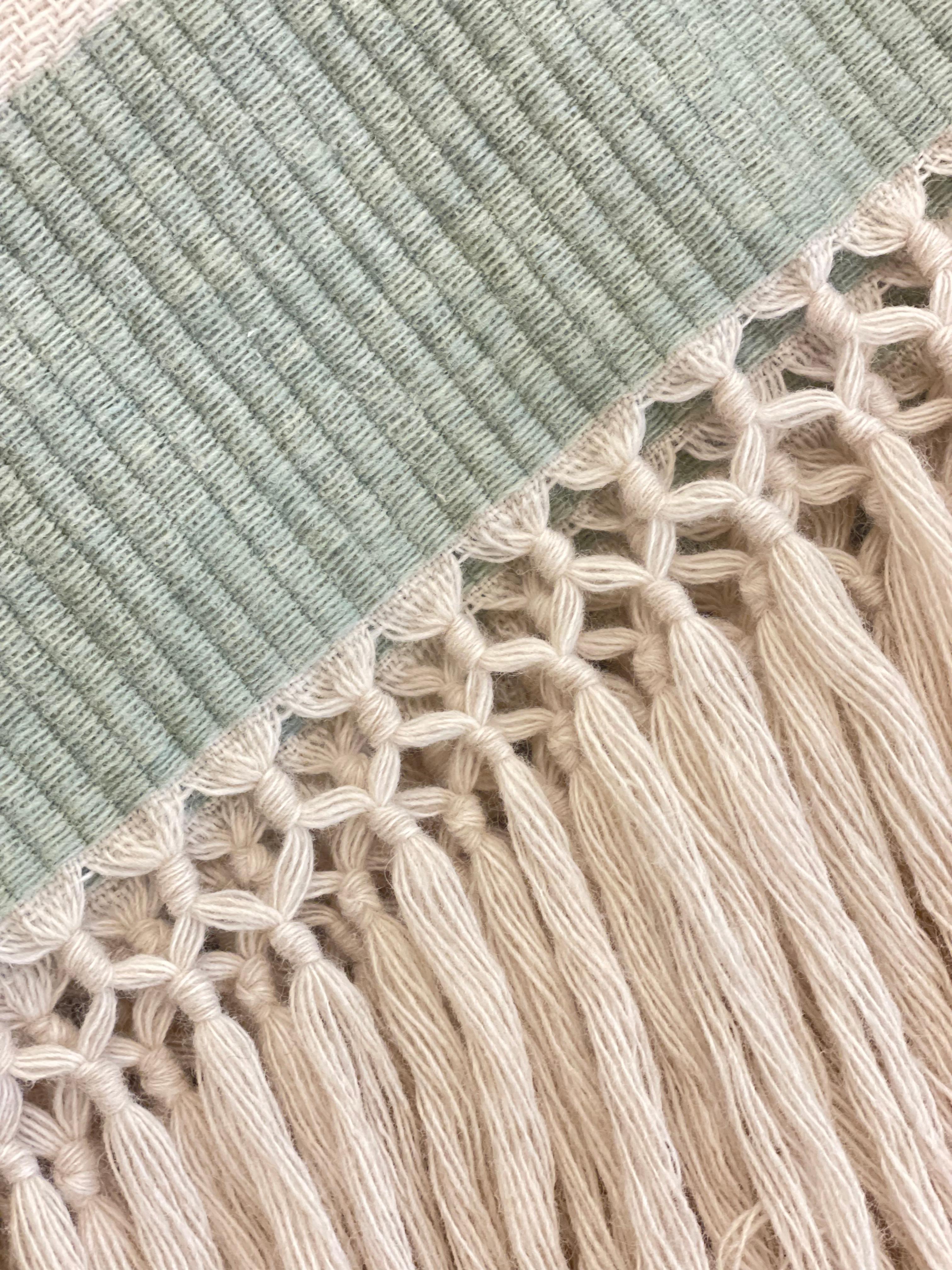 Tissage Couverture à franges à bandes vertes en vente