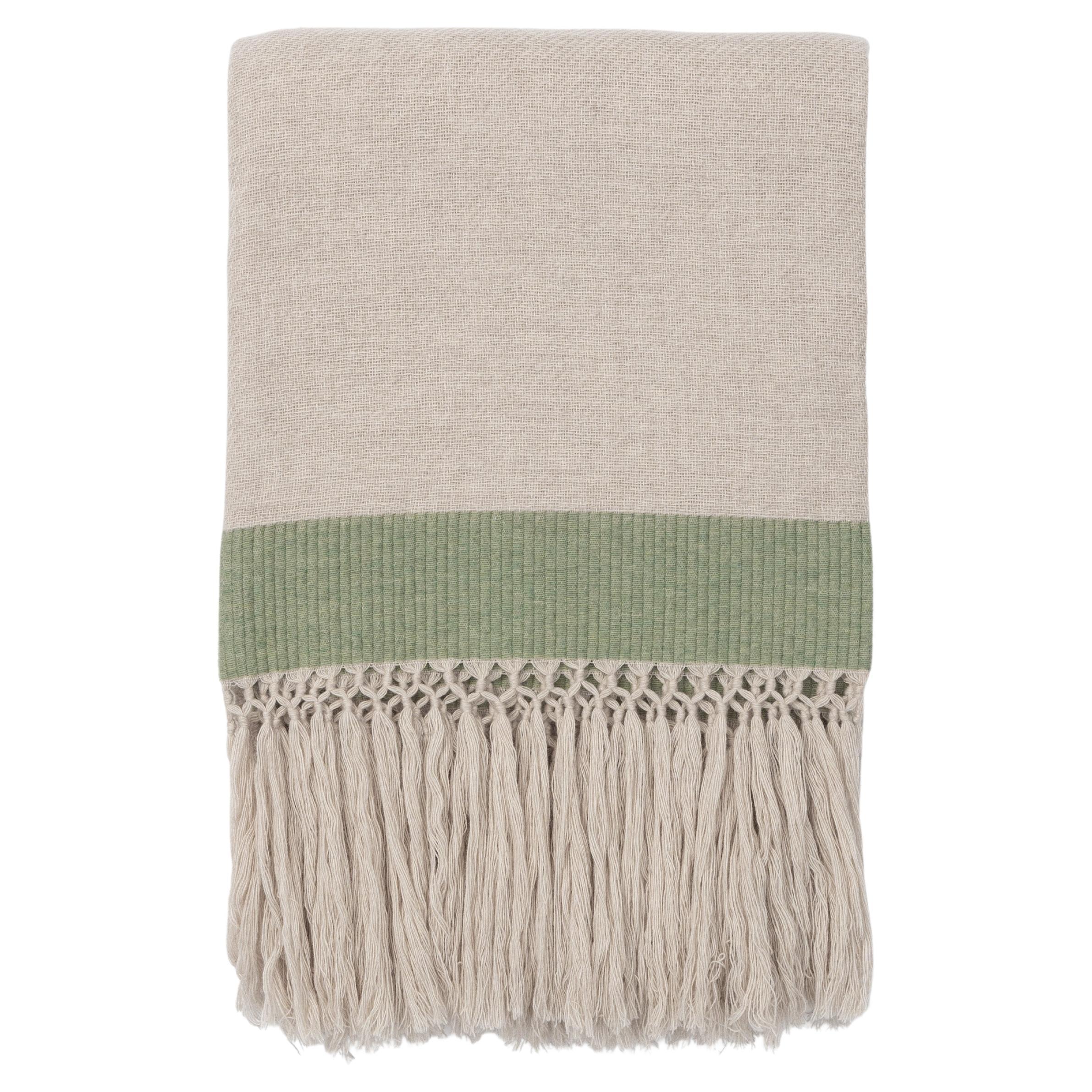 Coperta con frange a fascia verde