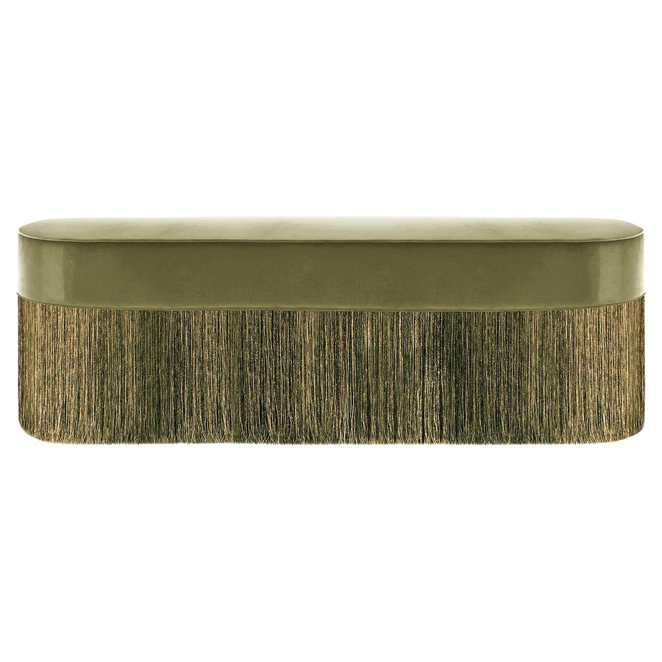 Panchina verde con frange di Lorenza Bozzoli Couture