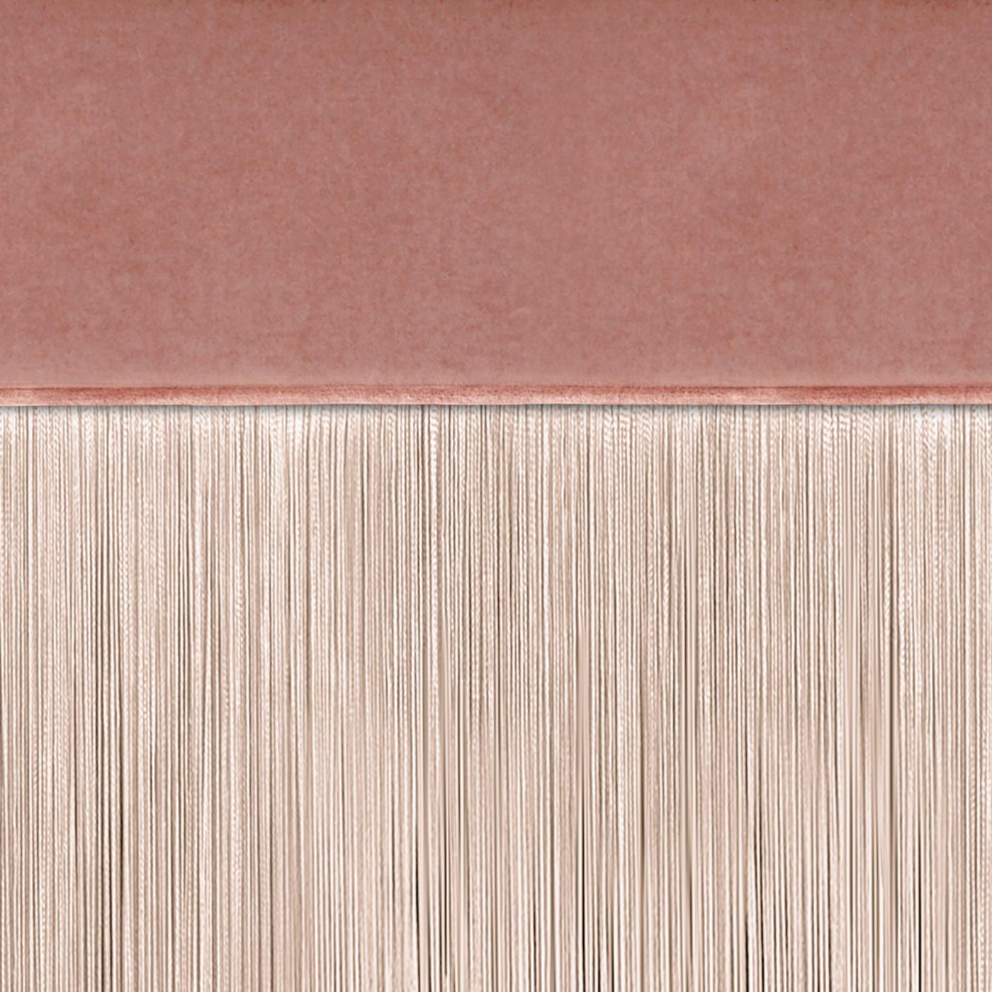 Textile Banc rose à franges de Lorenza Bozzoli Couture en vente