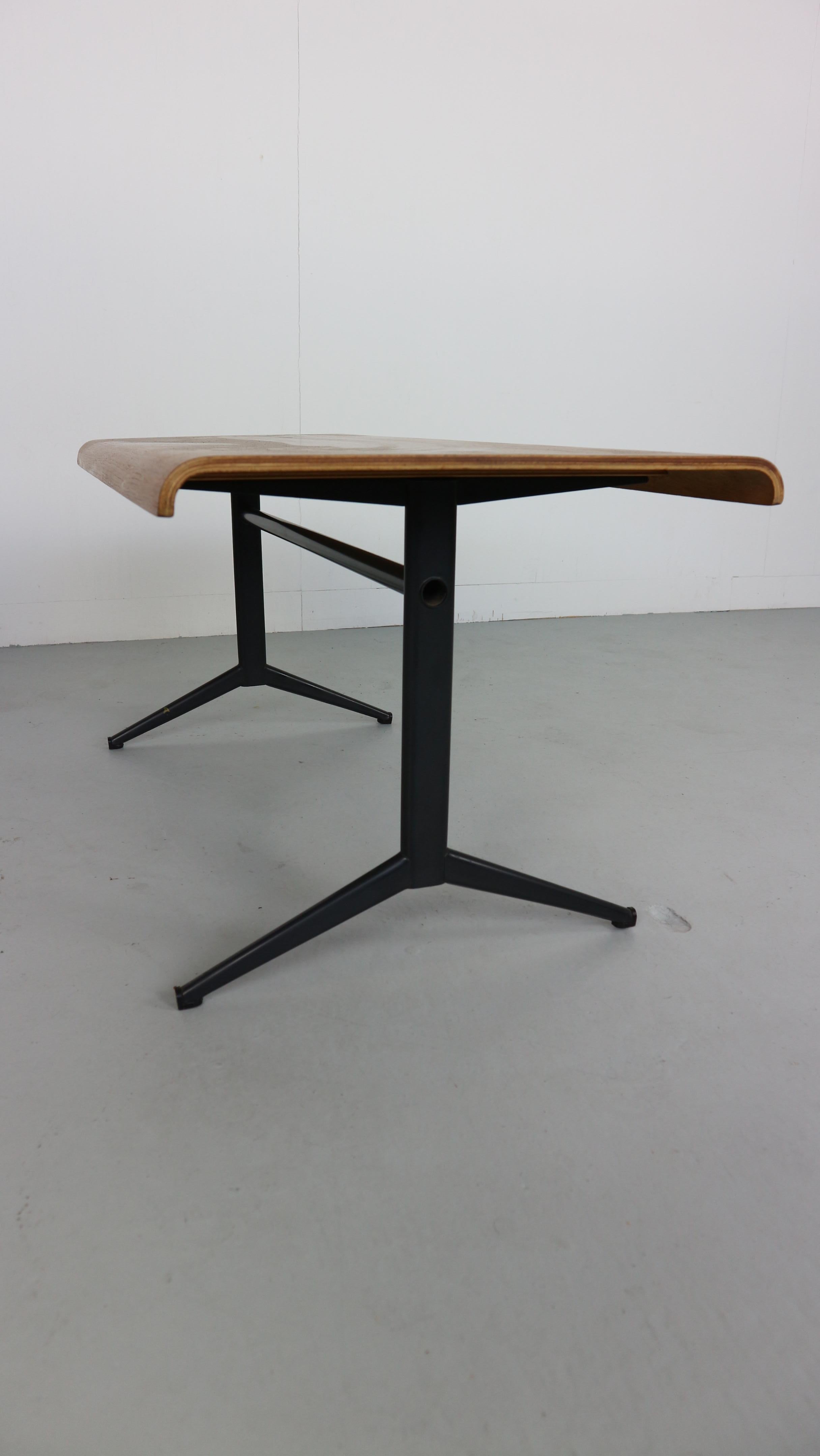 Mid-20th Century Friso Kramer Auping Table Euroika, 1963