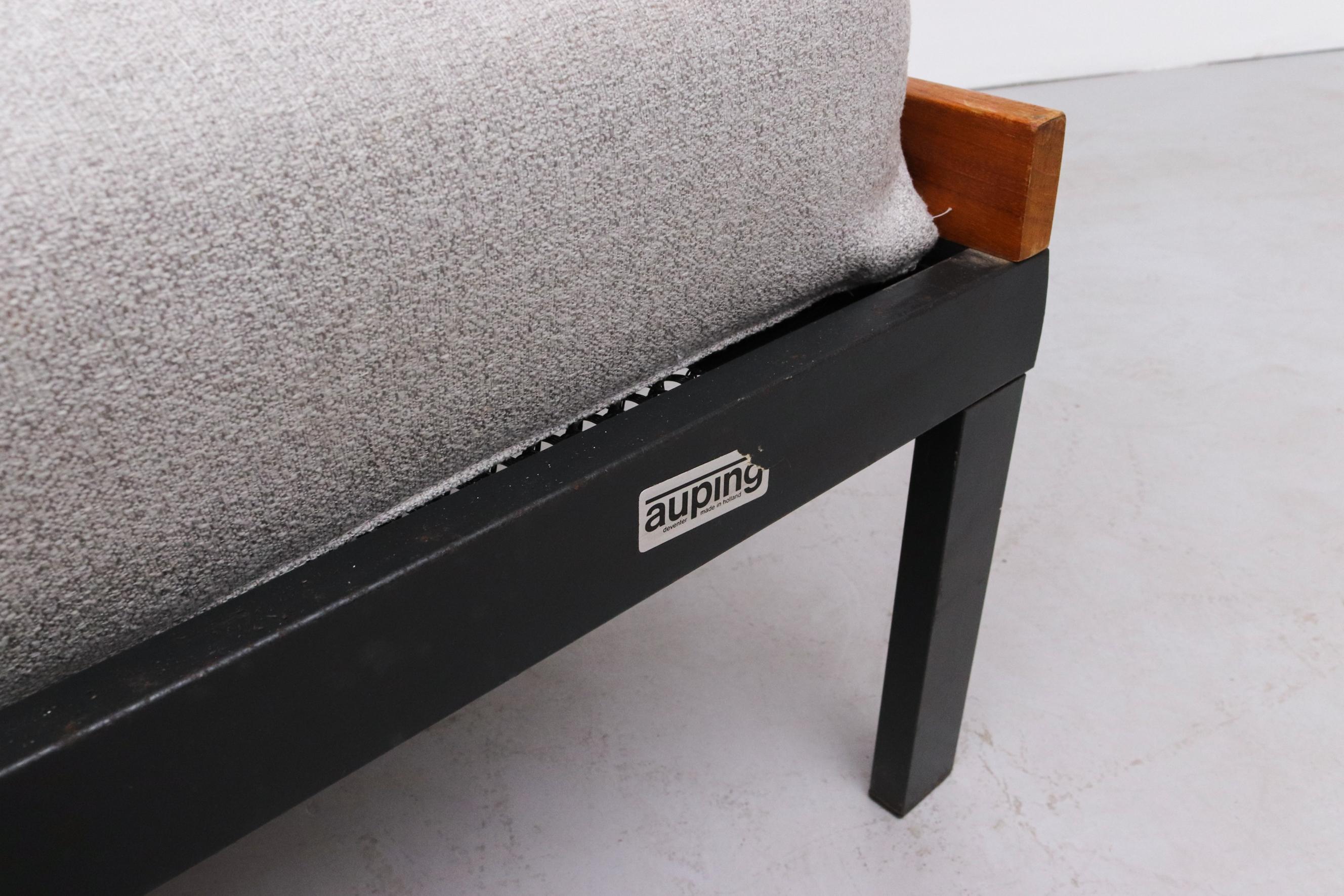 Friso Kramer 'Couchette' Wood & Black Daybed for Auping, 1965 w/ New Cushions For Sale 2