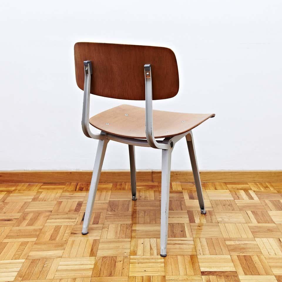 Dutch Friso Kramer Industrial Rationalist Metal and Laminated Wood Result Chair, 1953 For Sale