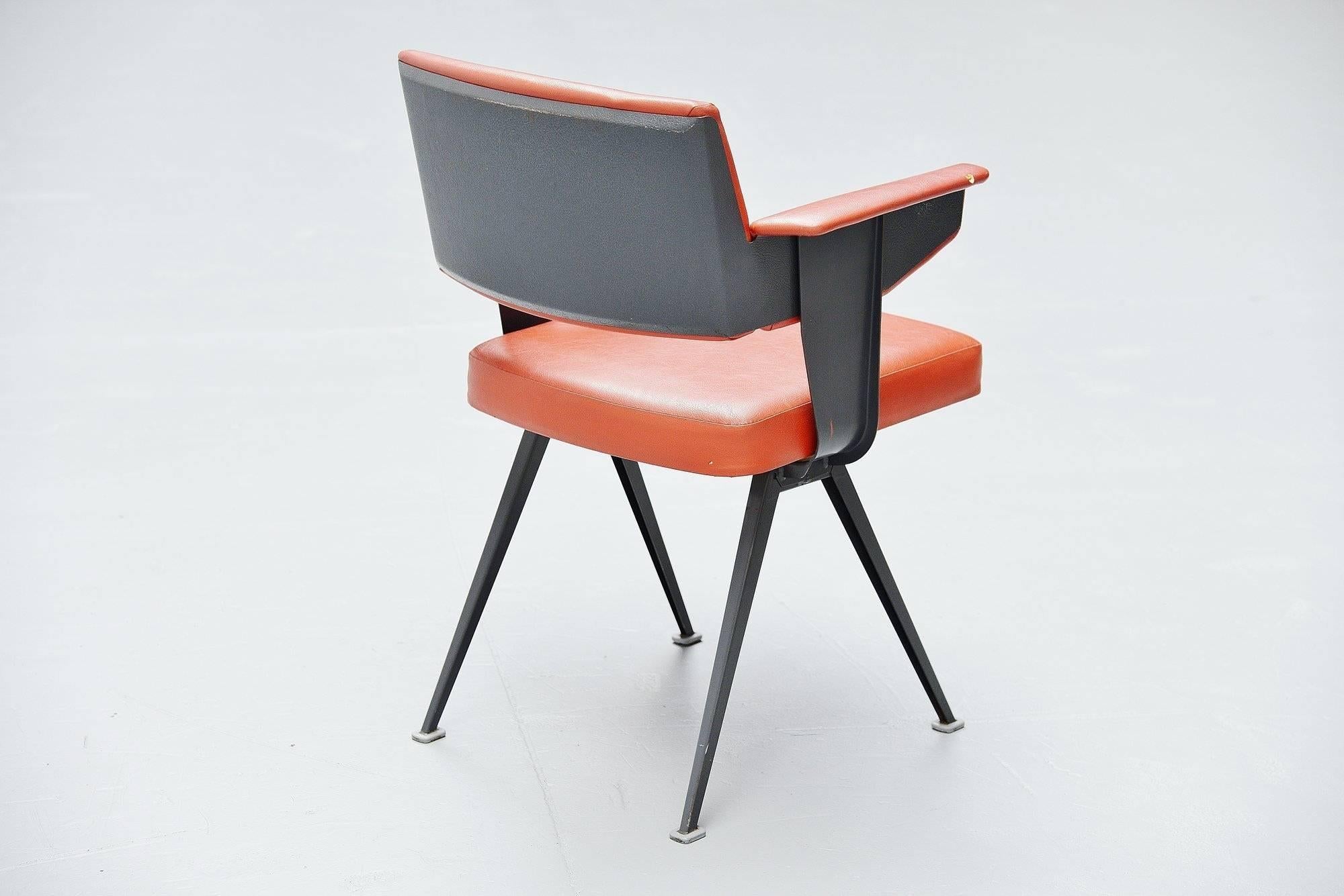 Mid-Century Modern Friso Kramer Resort Chair for Ahrend de Cirkel, 1960
