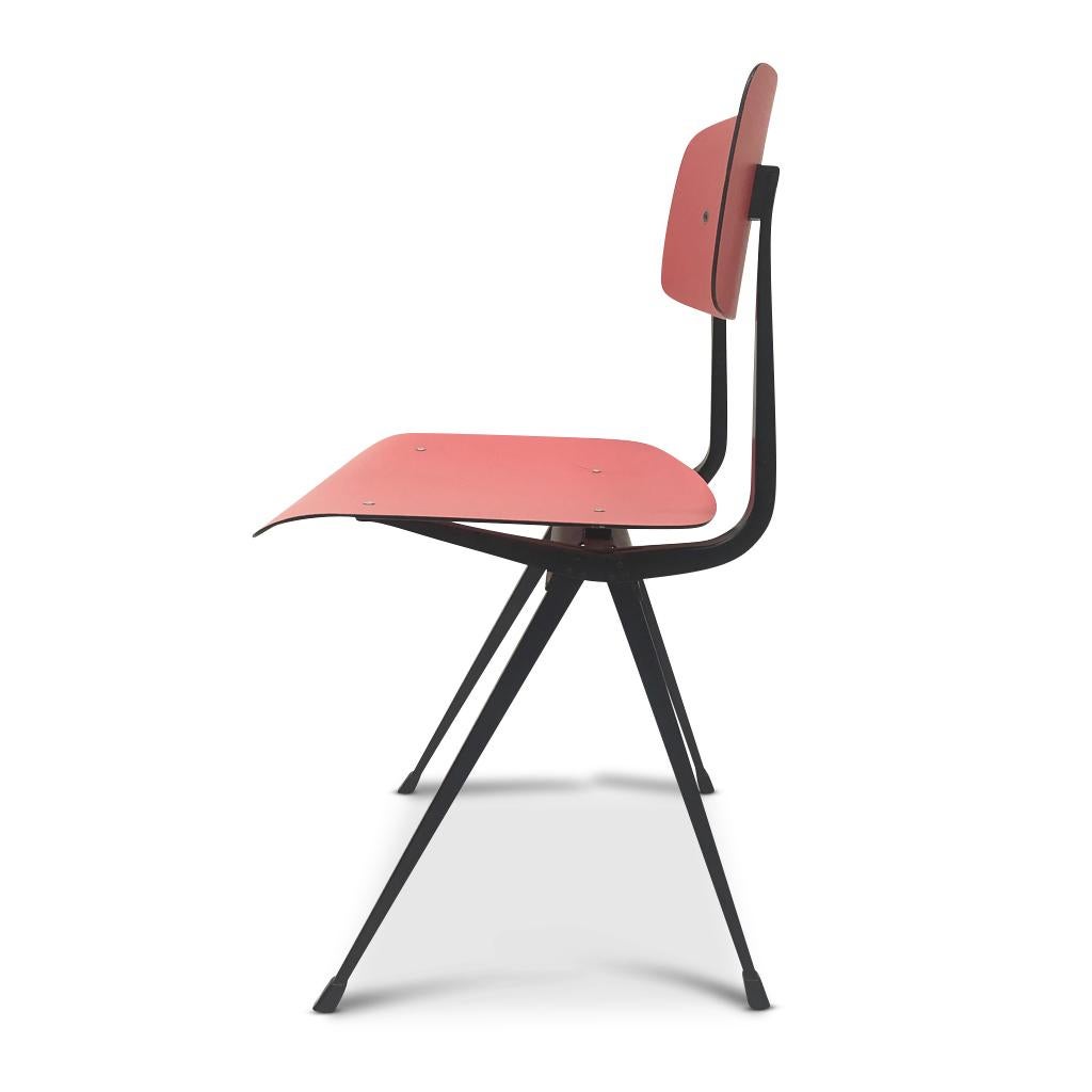 Result chair by the Dutch designer Friso Kramer, produced by Ahrend de Cirkel, the Netherlands. The work of Friso Kramer has been heavily inspired by Jean Prouvé and Charles & Ray Eames. 

The chair consists of an enamel base in black, and a