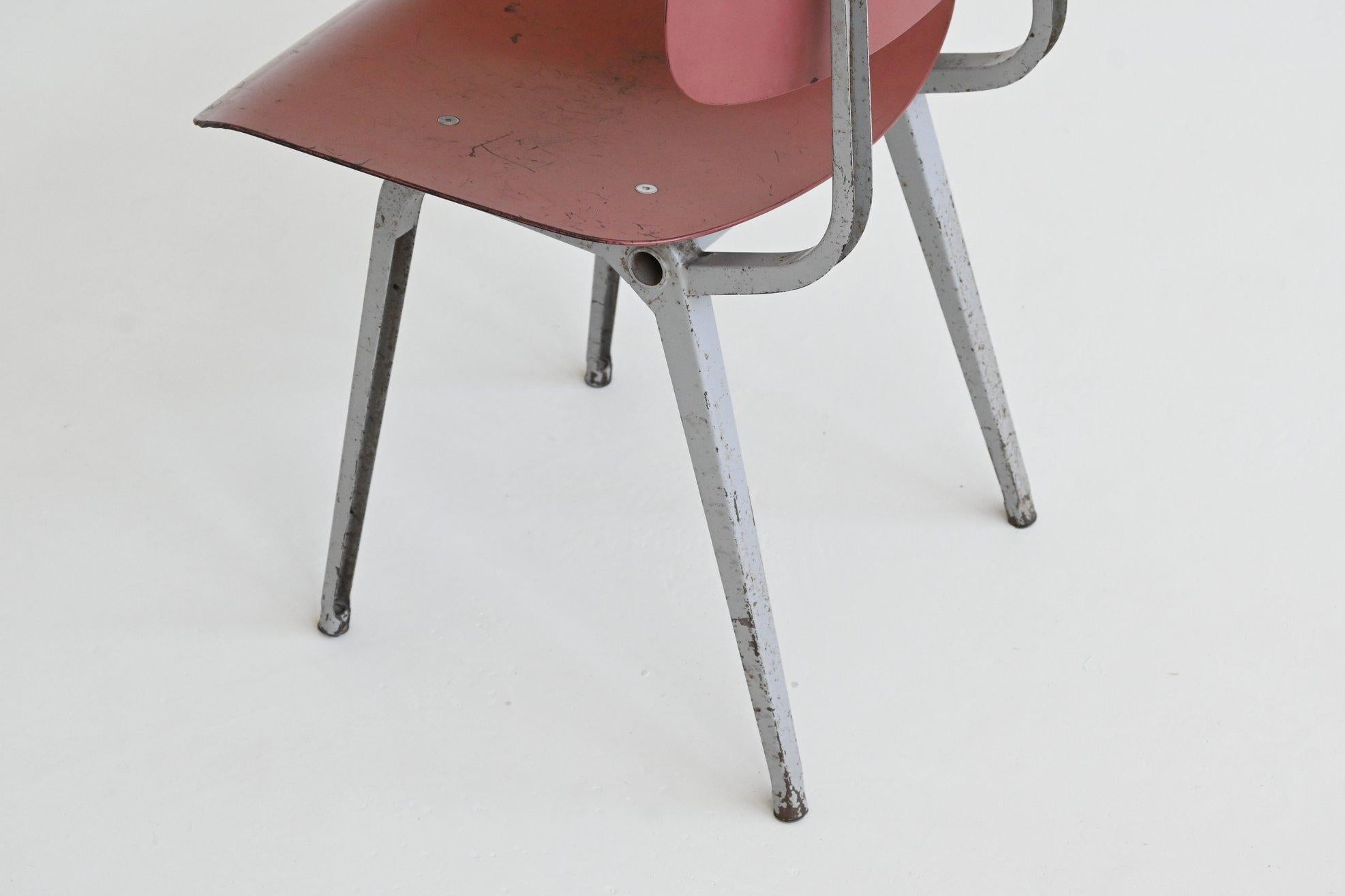 Friso Kramer Revolt chair red grey Ahrend de Cirkel The Netherlands 1953 2