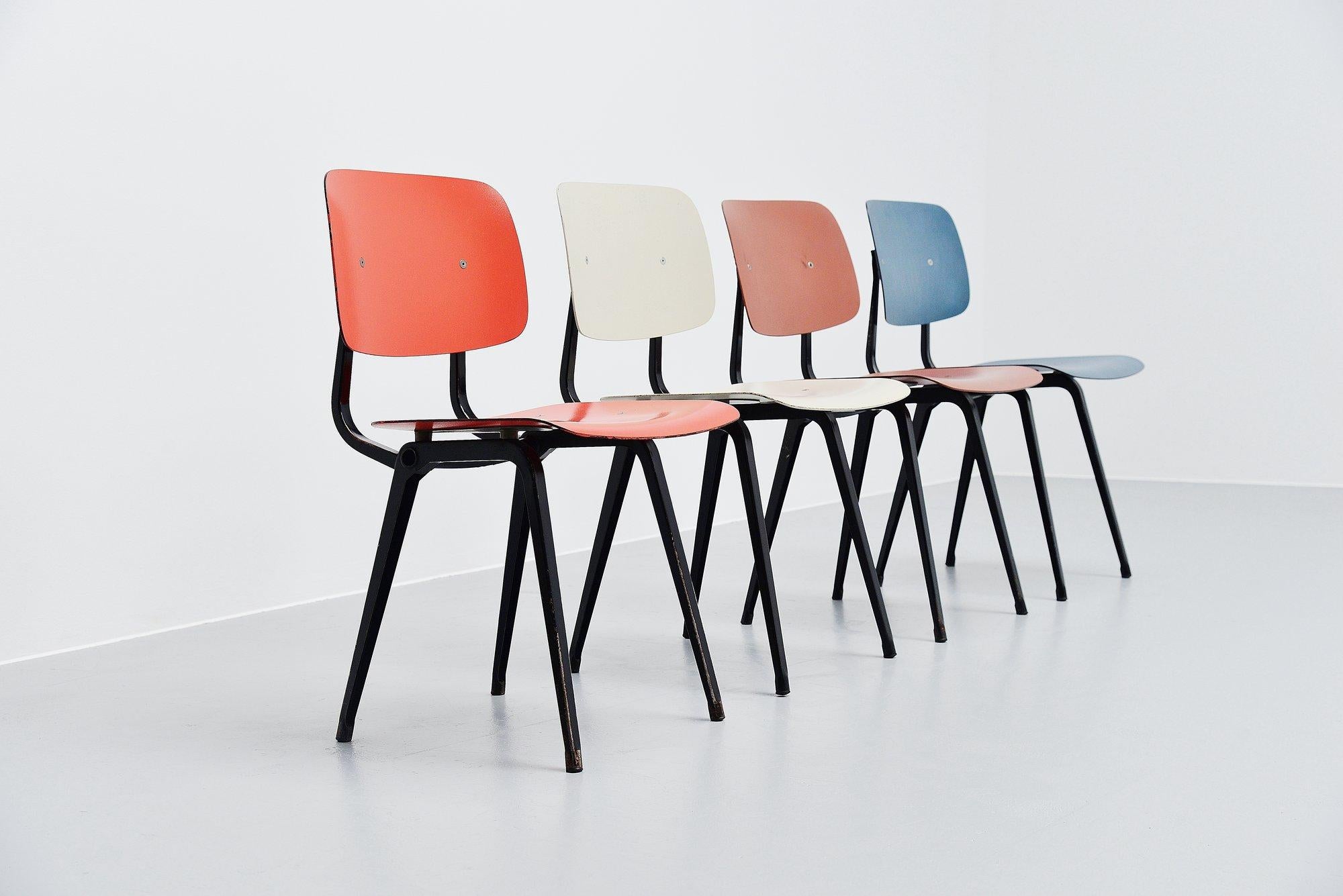 Metal Friso Kramer Revolt Chairs for Ahrend de Cirkel, 1953 Black Colors