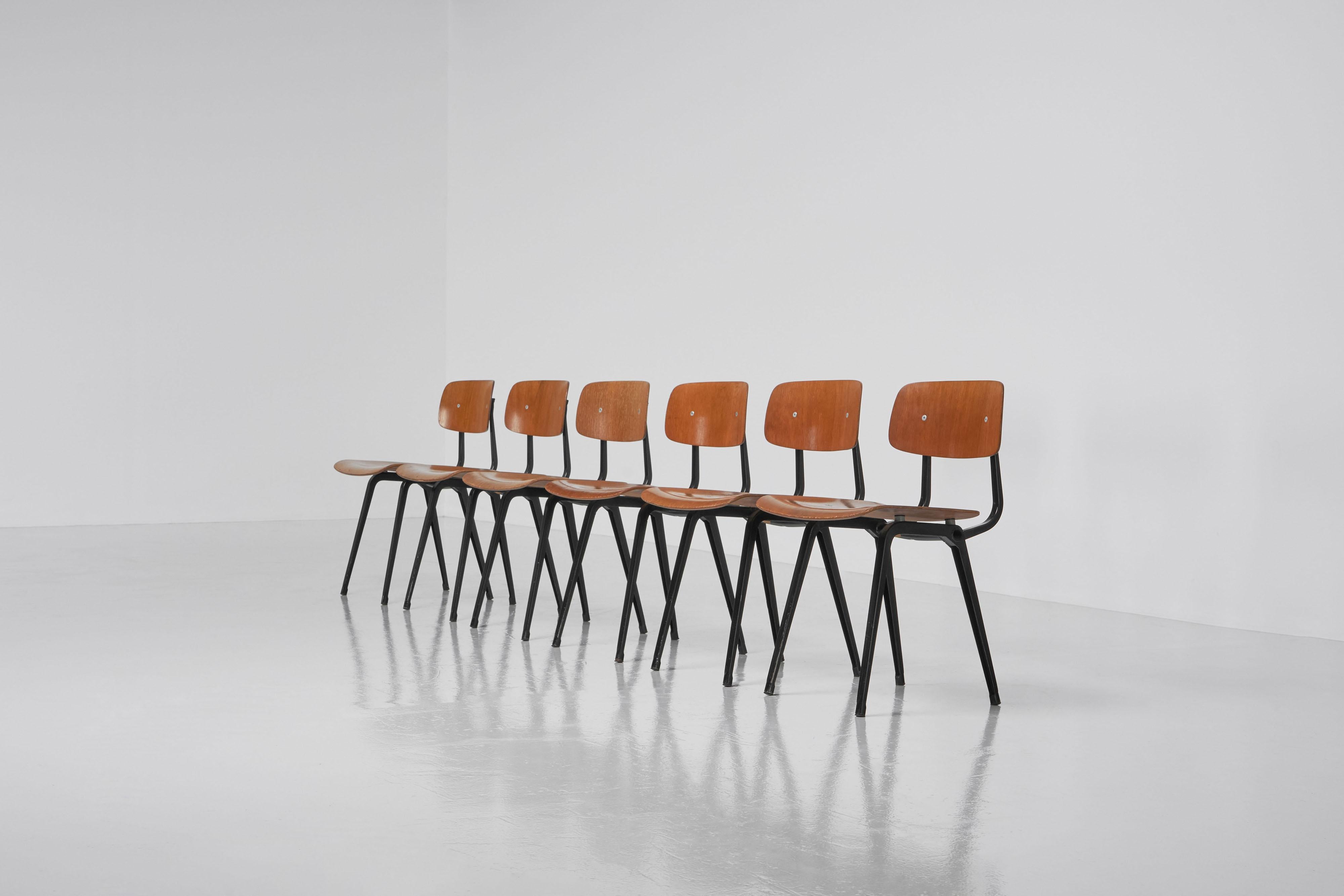 Mid-Century Modern Friso Kramer Revolt chairs teak The Netherlands 1960 For Sale
