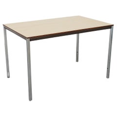 Formica-Tische