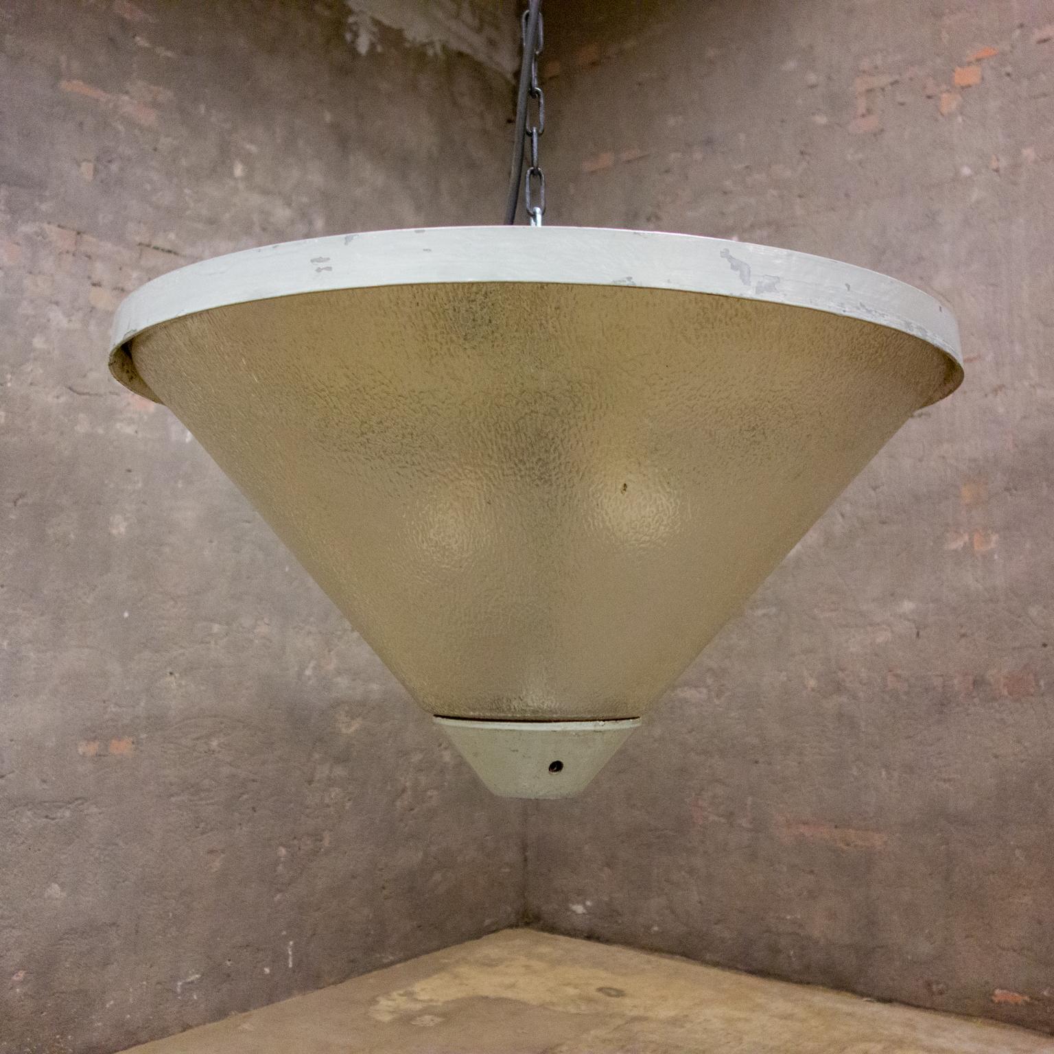 Lampes de rue Friso Kramer, design néerlandais, 1960, Den Haag en vente 3