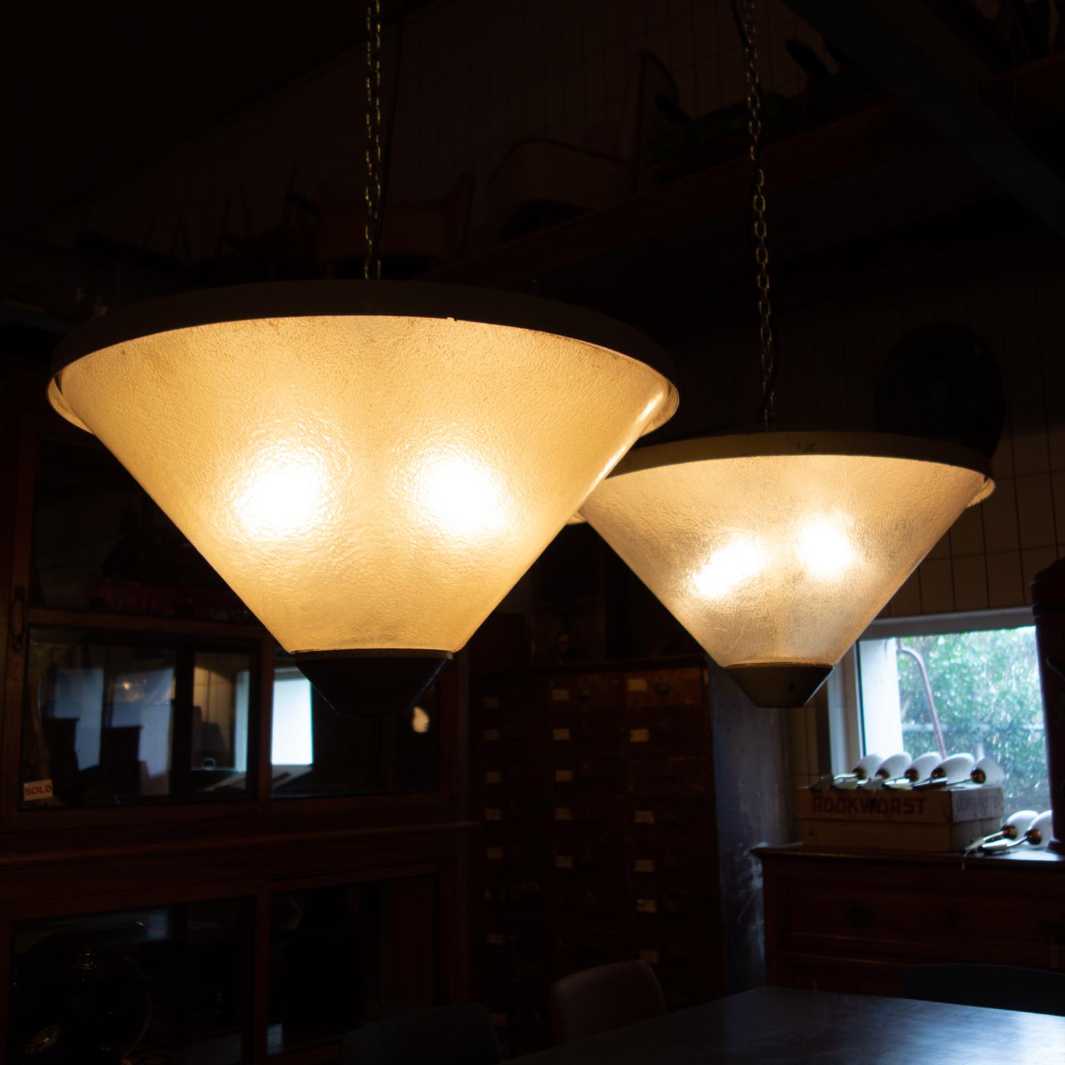 Lampes de rue Friso Kramer, design néerlandais, 1960, Den Haag en vente 7