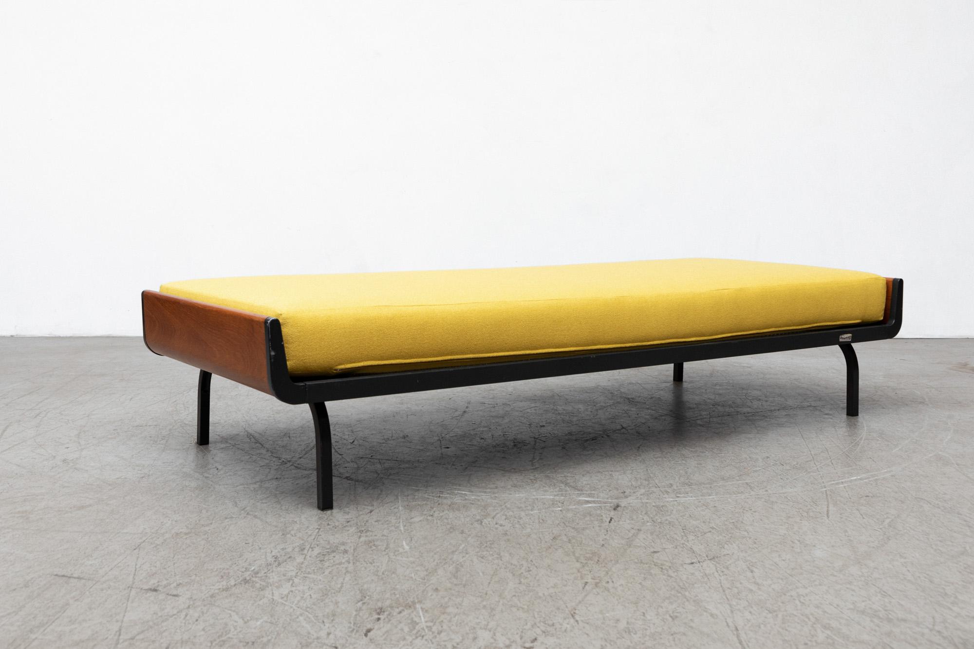 Mid-Century Modern Friso Kramer Style Auping Narrow Day Bed with Yellow Mattress