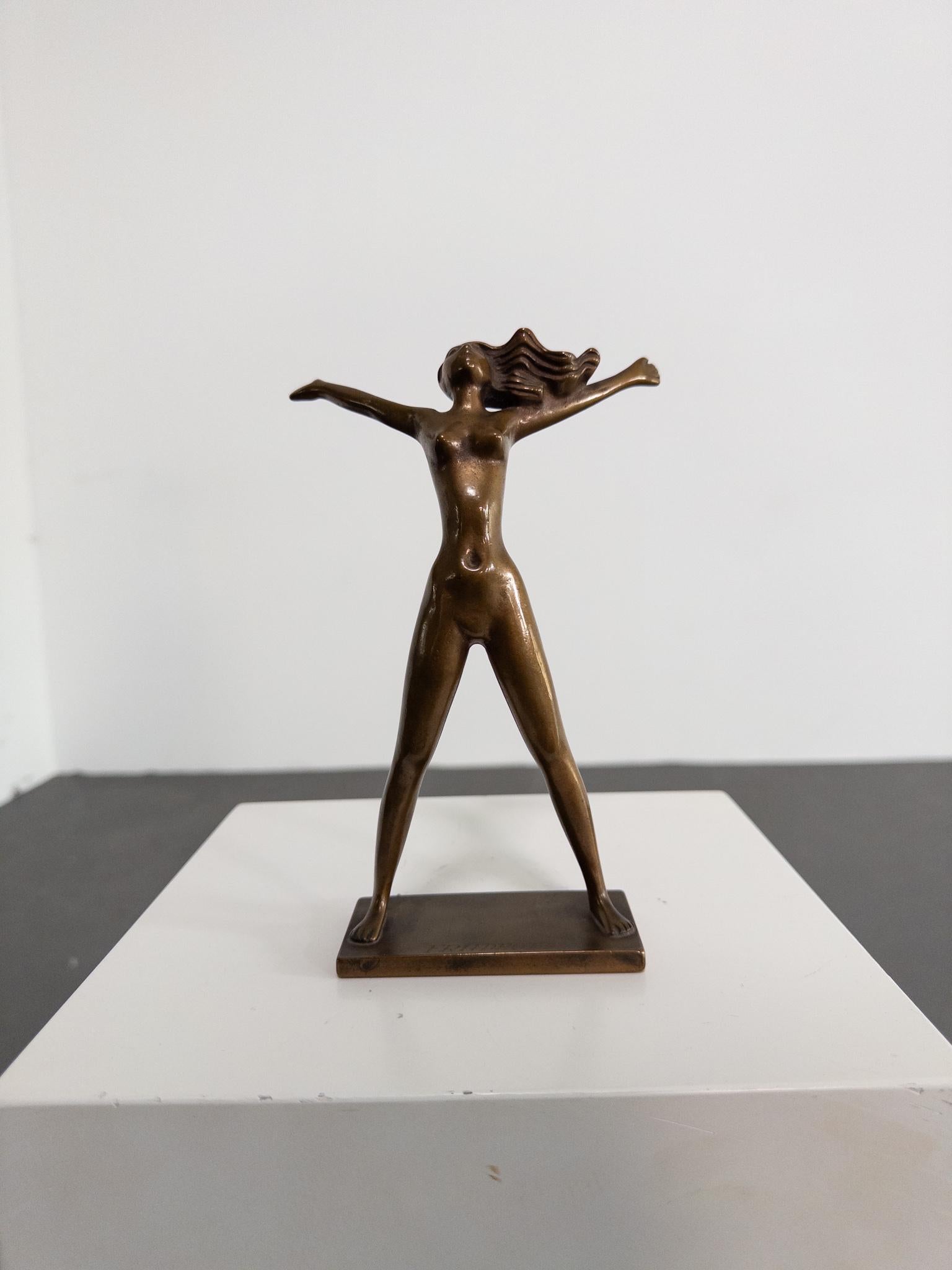 Scandinavian Modern “Fritidsflickan” – Bronze Sculpture by Stig Blomberg for Ystad Brons, Sweden For Sale