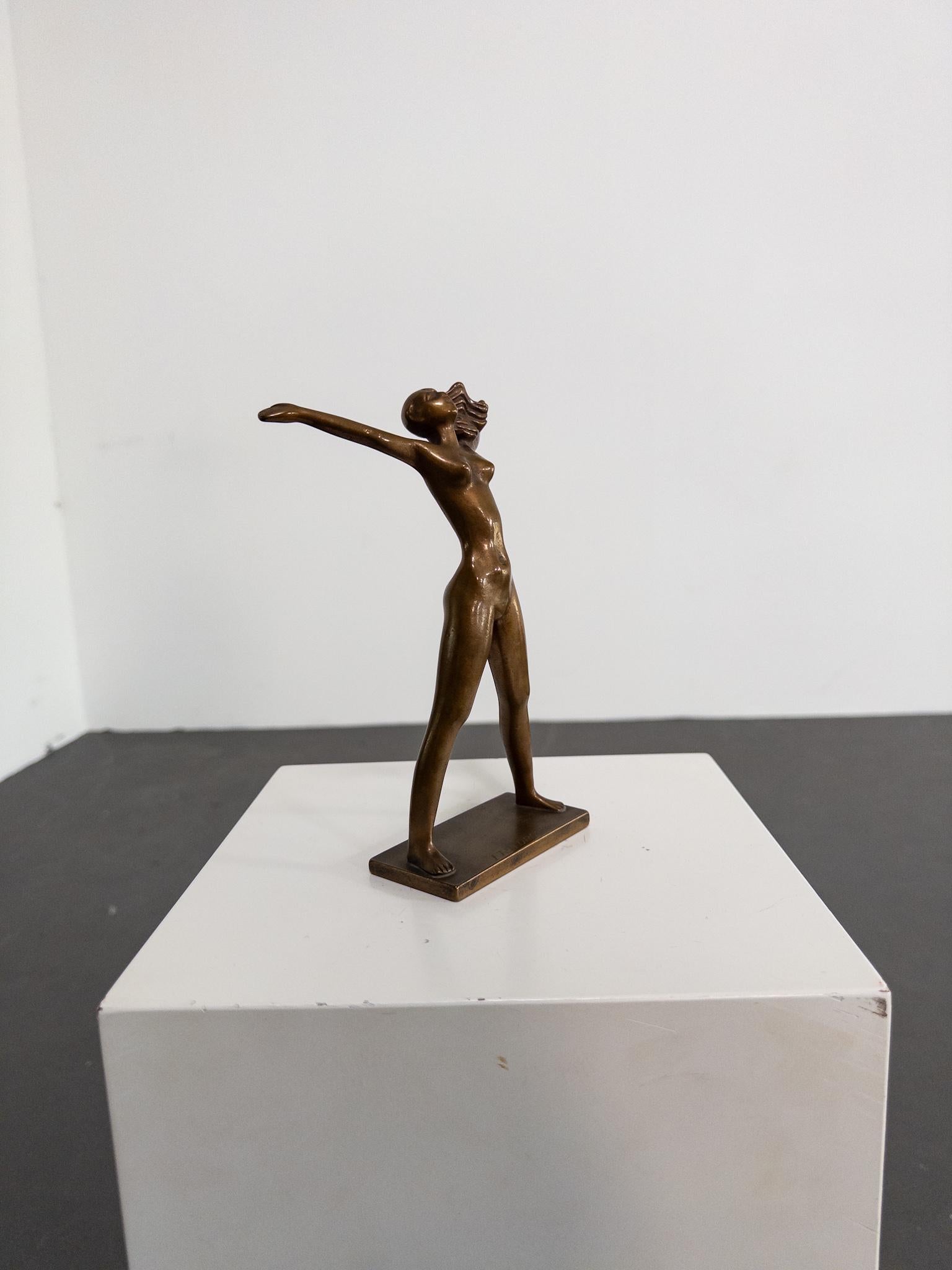Swedish “Fritidsflickan” – Bronze Sculpture by Stig Blomberg for Ystad Brons, Sweden For Sale