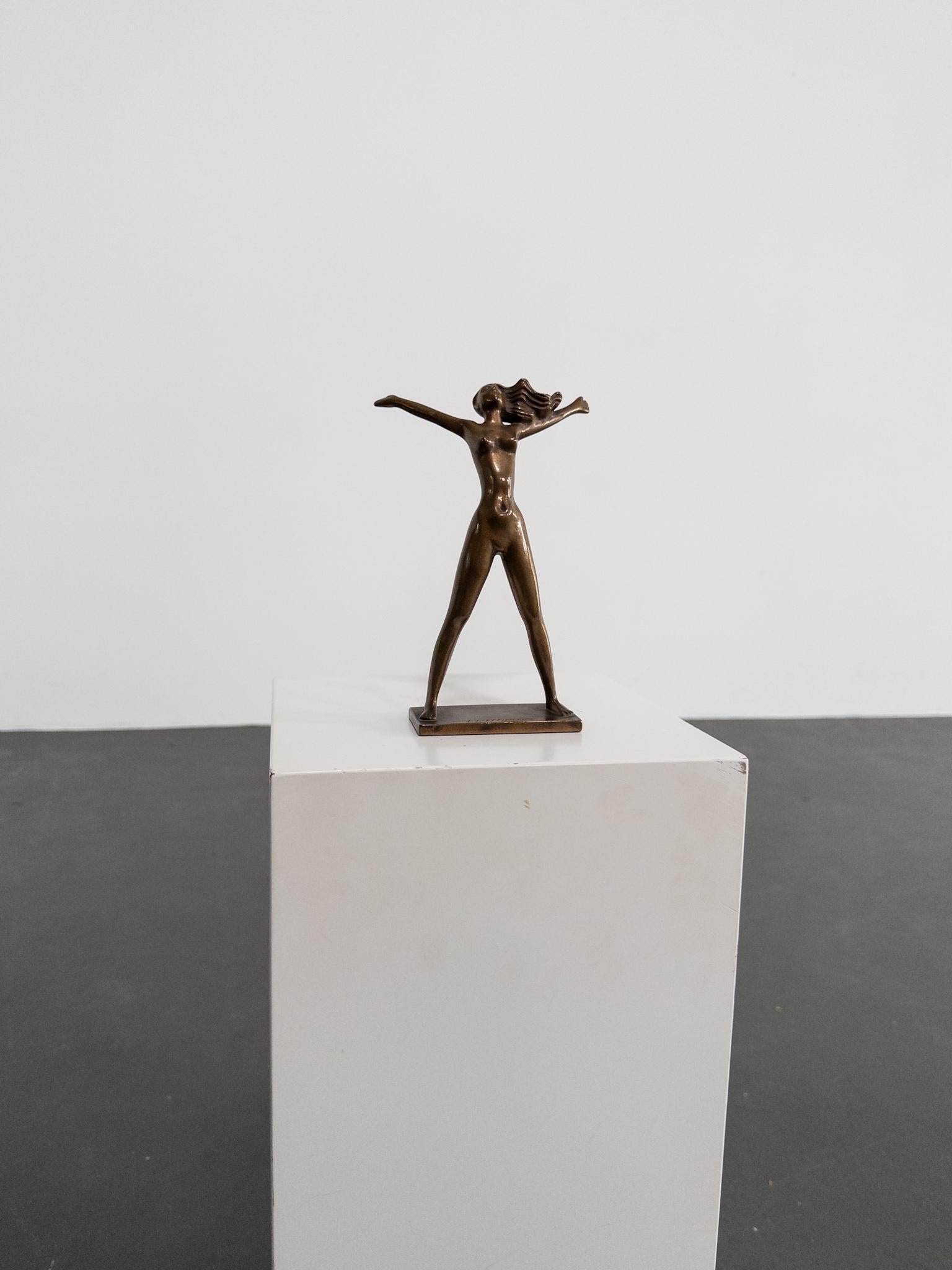 “Fritidsflickan” – Bronze Sculpture by Stig Blomberg for Ystad Brons, Sweden For Sale 1