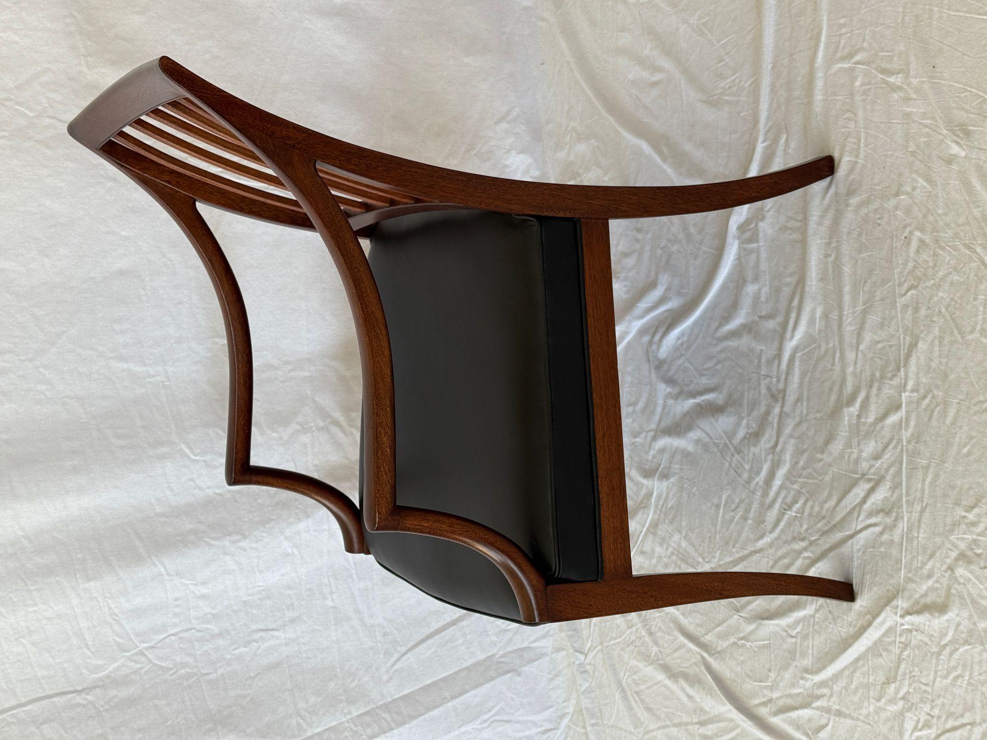 Frits Henningsen Sessel. (Skandinavische Moderne) im Angebot