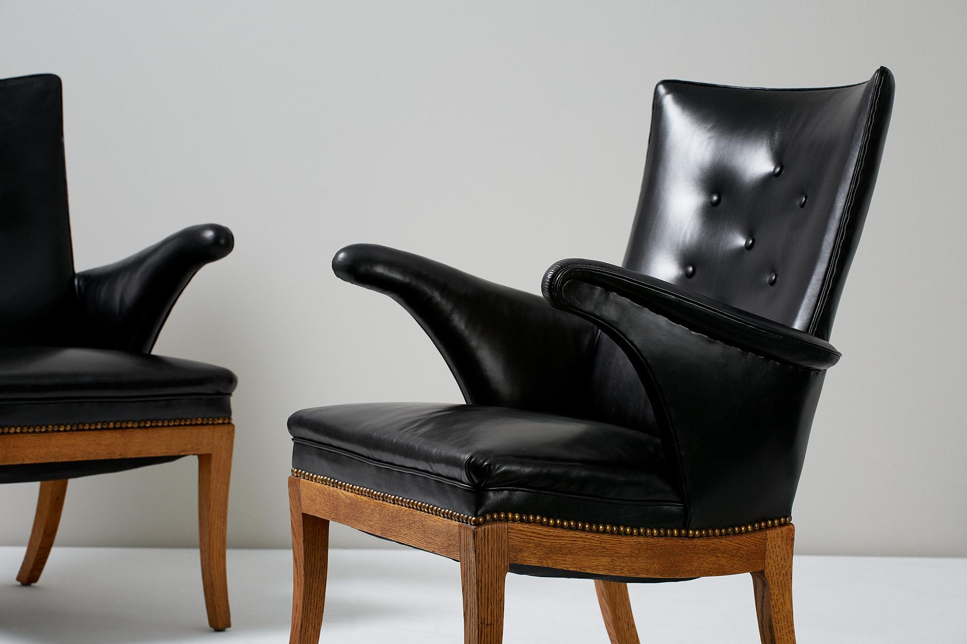 Frits Henningsen-Sessel, Eiche und Leder (Skandinavische Moderne)