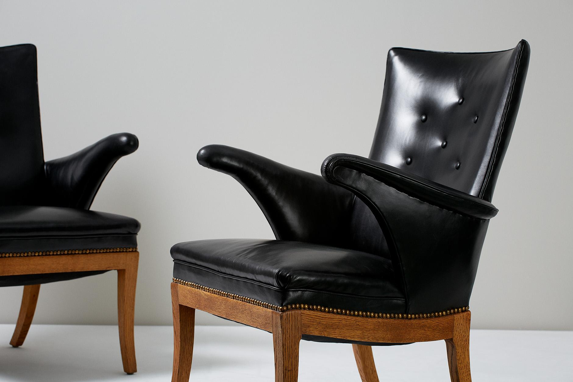 frits henningsen chair