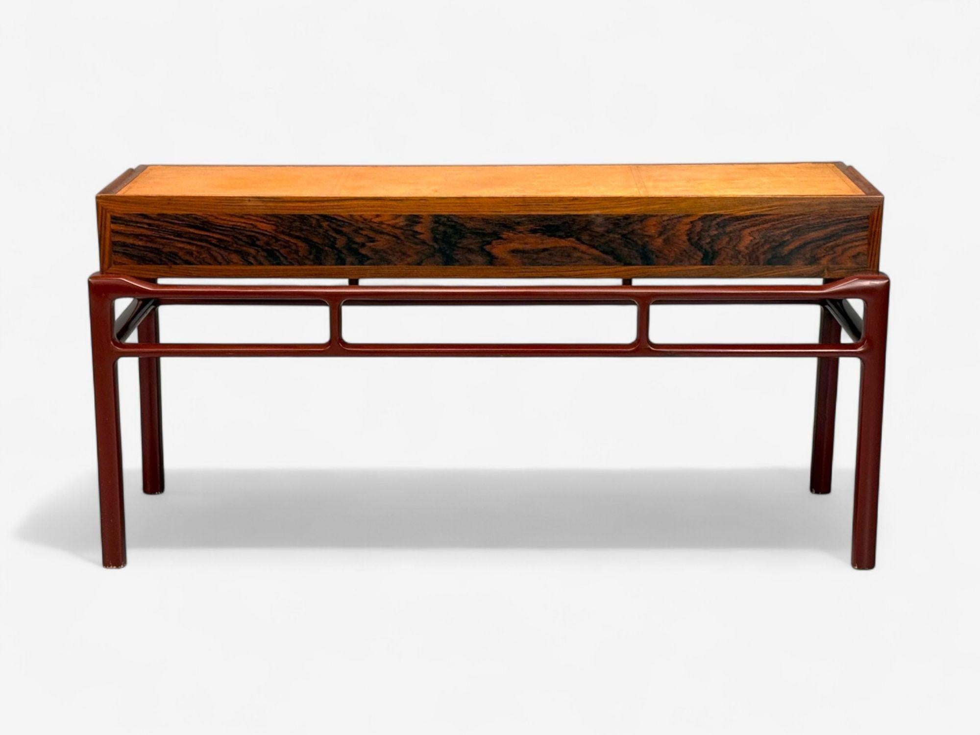 Frits Henningsen atr., palisandro, cuero, latón, mesa consola, Dinamarca, años 50 en venta 3