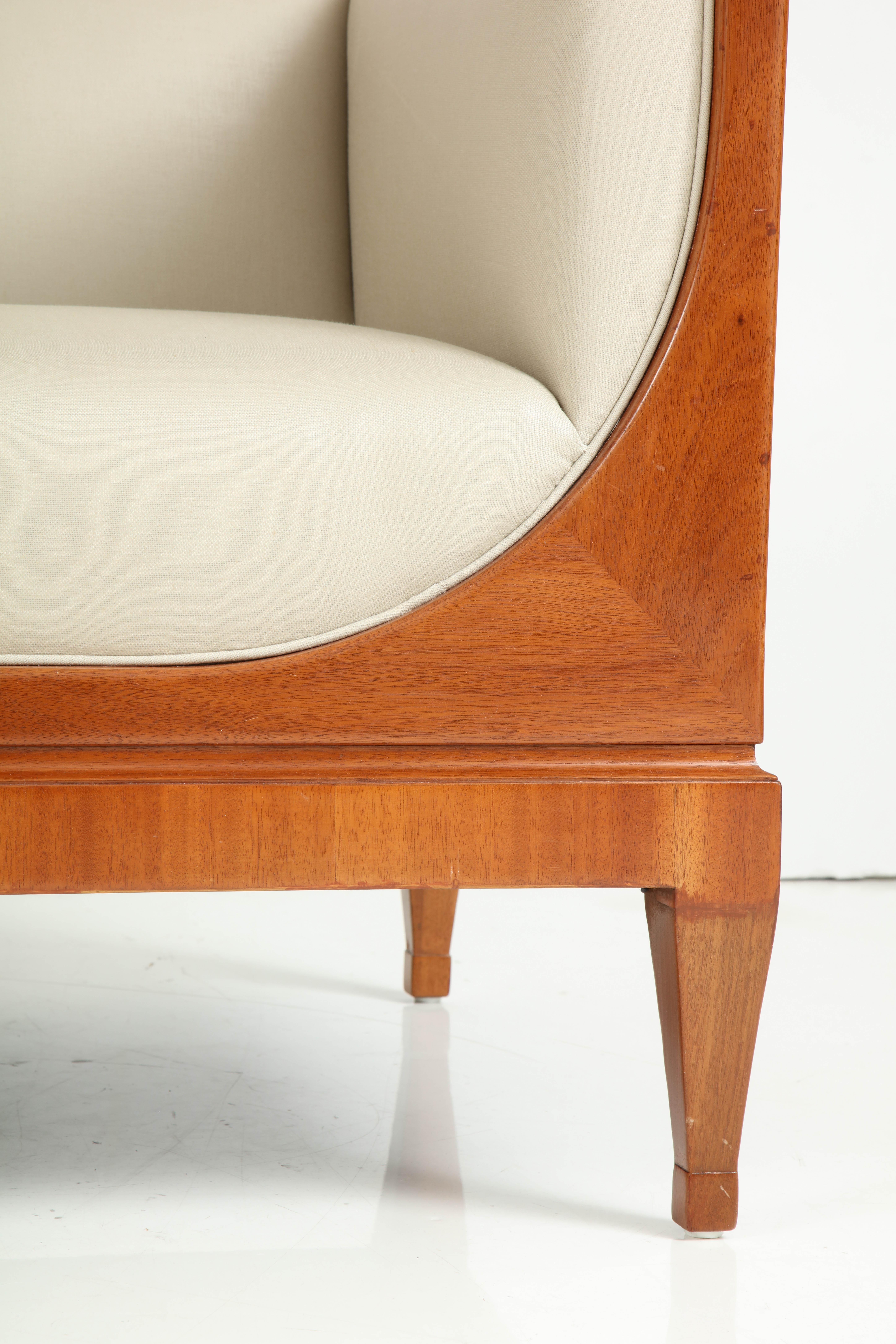 Frits Henningsen Box Form Mahogany Sofa, circa 1930s In Excellent Condition In New York, NY