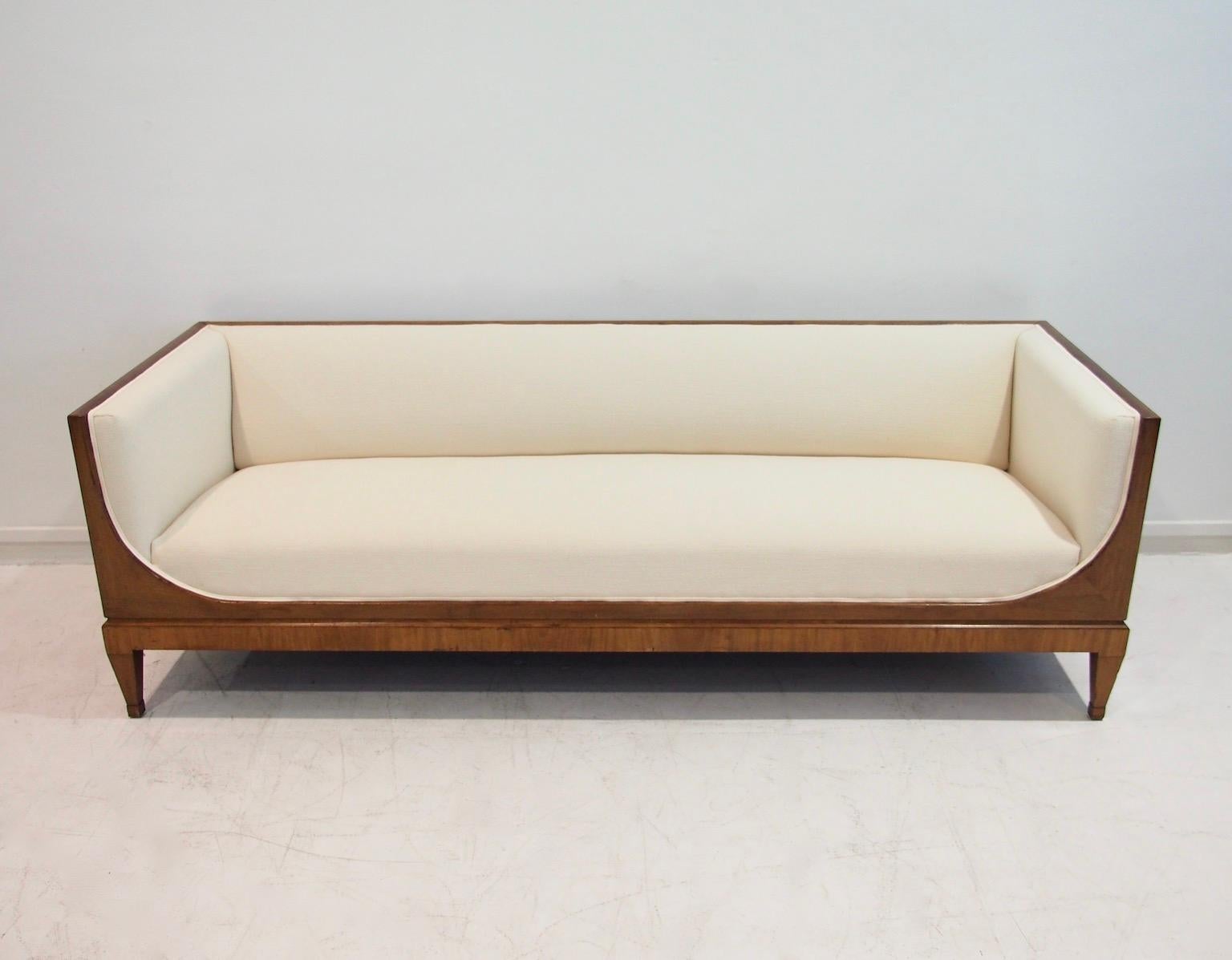 Scandinavian Modern Frits Henningsen Box-Shaped Wooden Sofa with White Fabric Upholstery