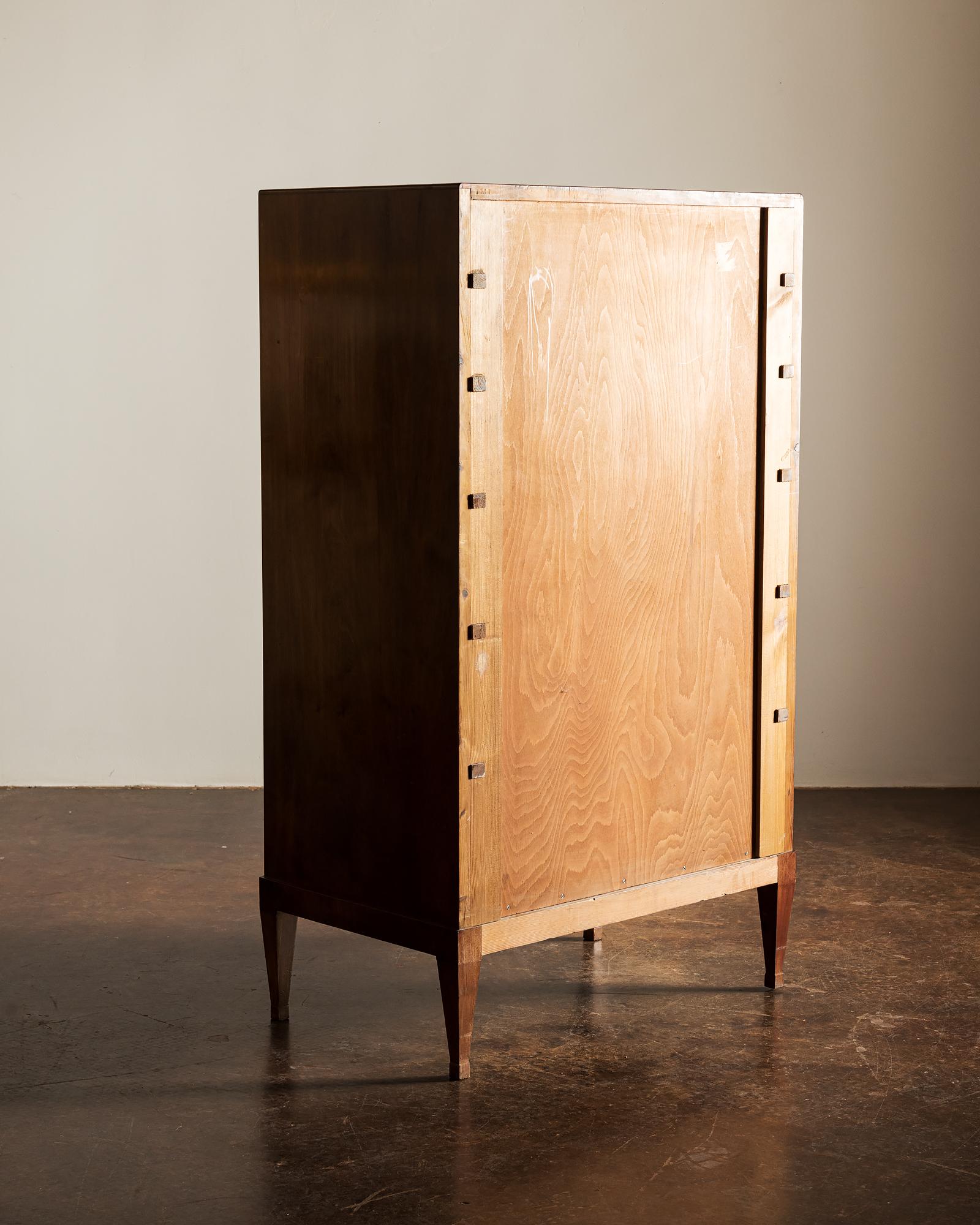 Mid-20th Century Frits Henningsen Chest of Drawers in Cuban Mahogany, Denmark, 1940s