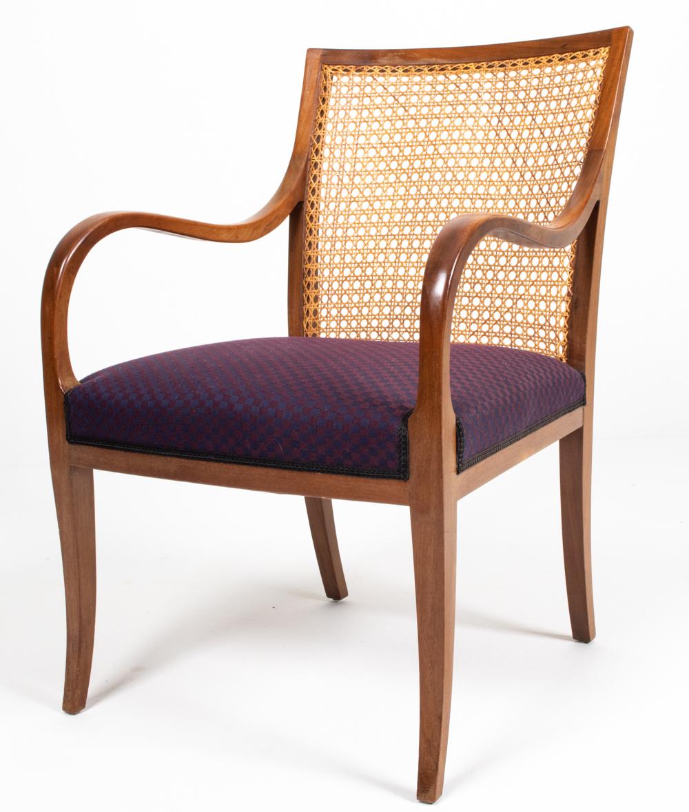 Frits Henningsen Dänischer Sessel aus Mahagoni und Schilfrohr, ca. 1940er Jahre (Skandinavische Moderne) im Angebot
