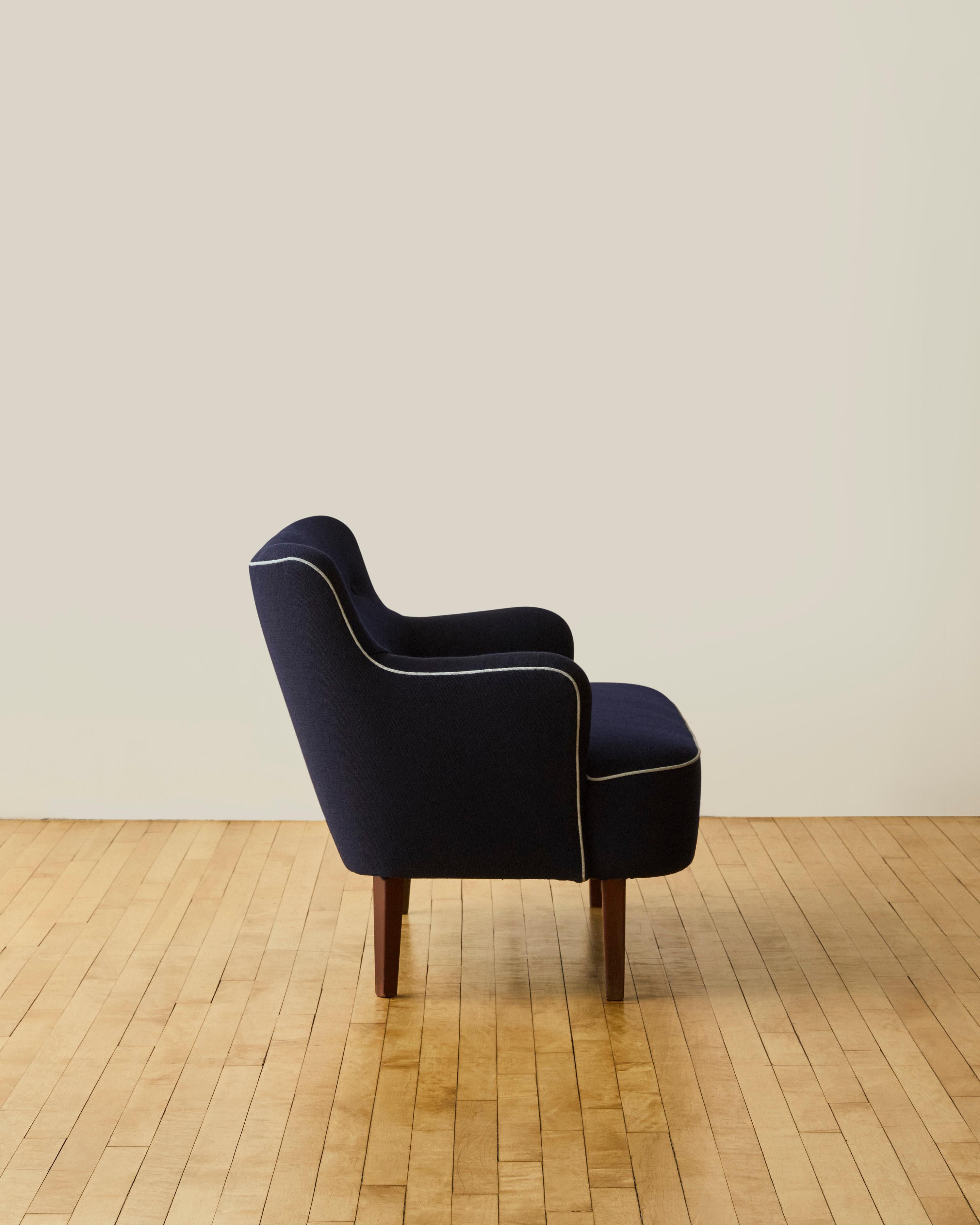 Frits Henningsen Danish Modern Loveseat c. 1960's In Good Condition For Sale In Long Island City, NY