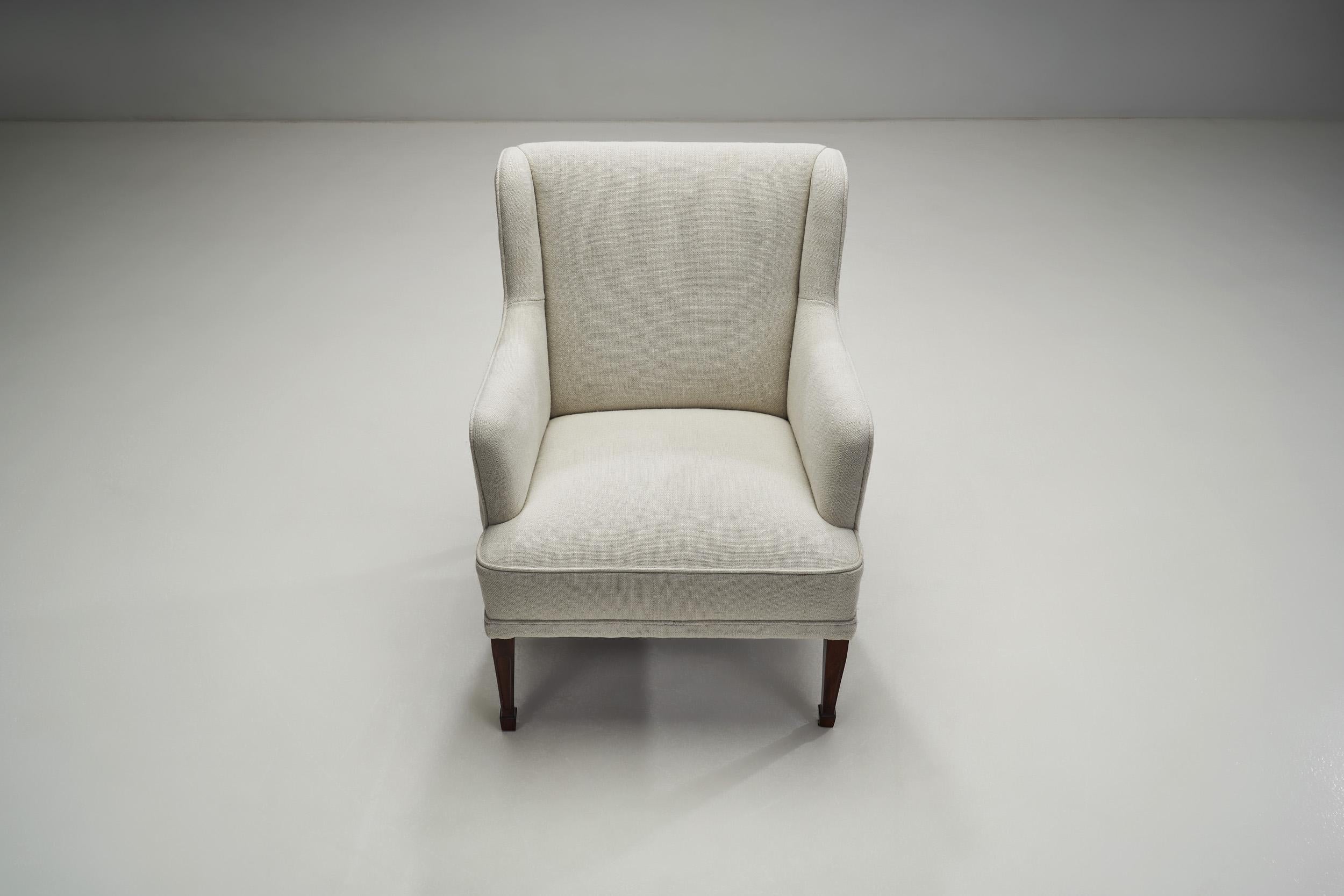 Frits Henningsen Easy Chairs with Fluted Legs, Denmark, 1940s For Sale 3