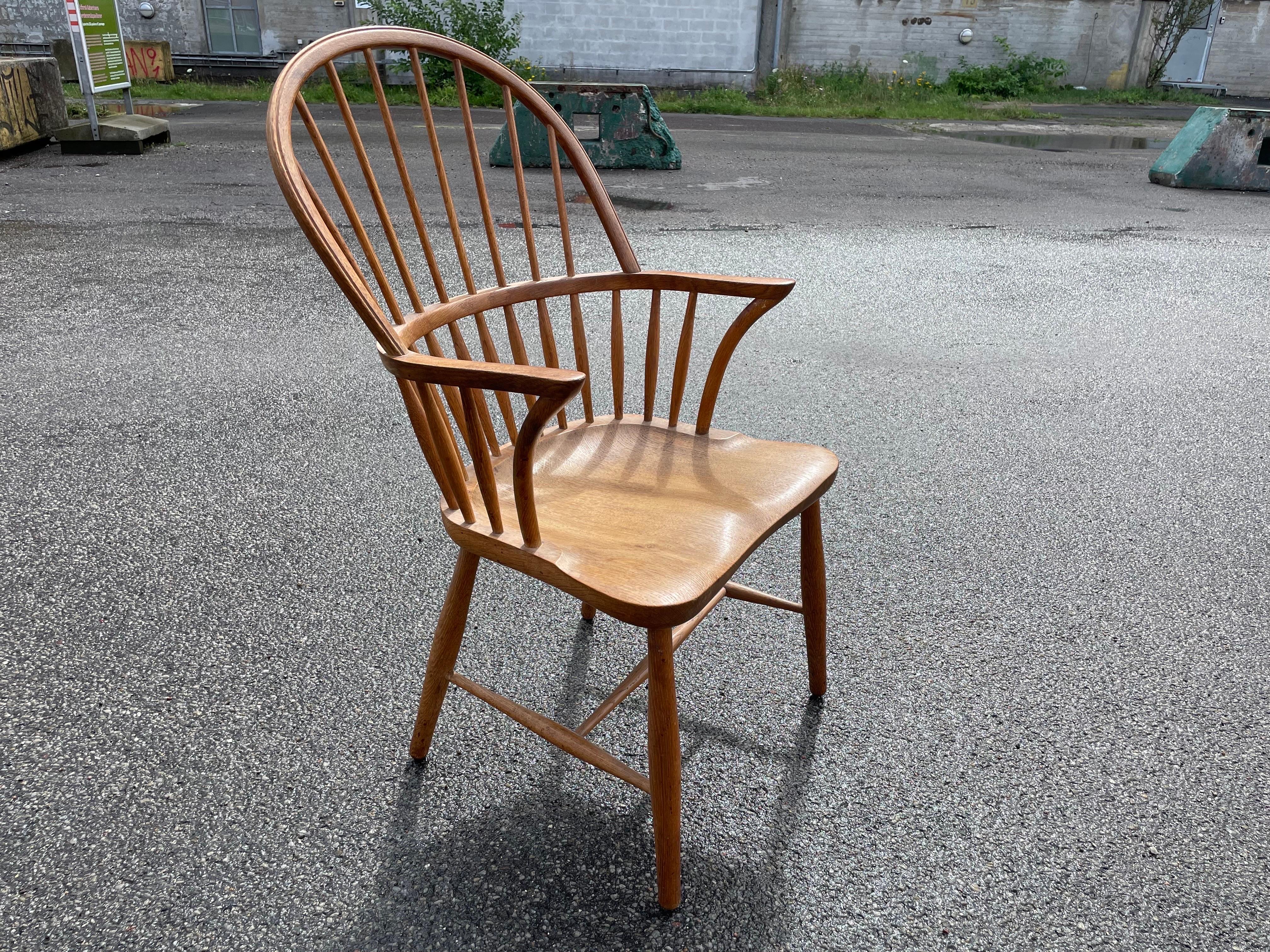Danish Frits Henningsen 'FH38 Windsor' Chair for Carl Hansen & Son