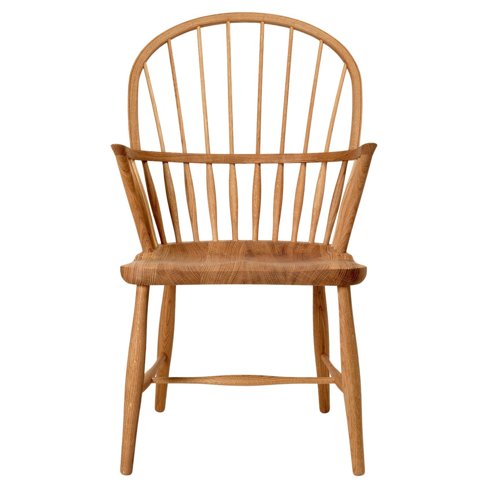 Frits Henningsen 'FH38 Windsor' Chair in Oiled Oak for Carl Hansen & Son For Sale