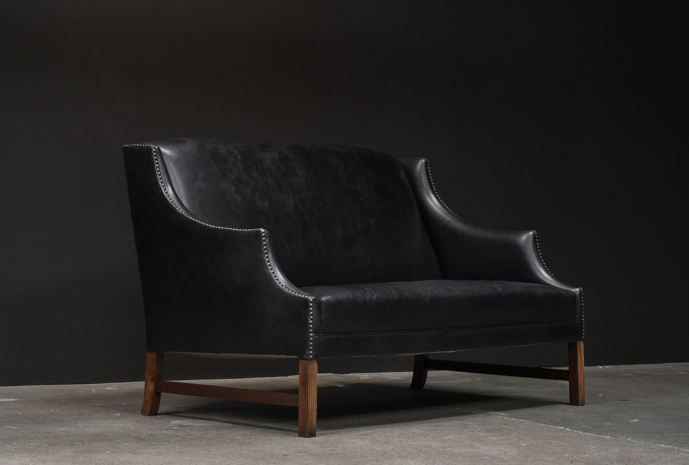 Frits Henningsen Leather Sofa, Mahogany, Denmark  For Sale 1