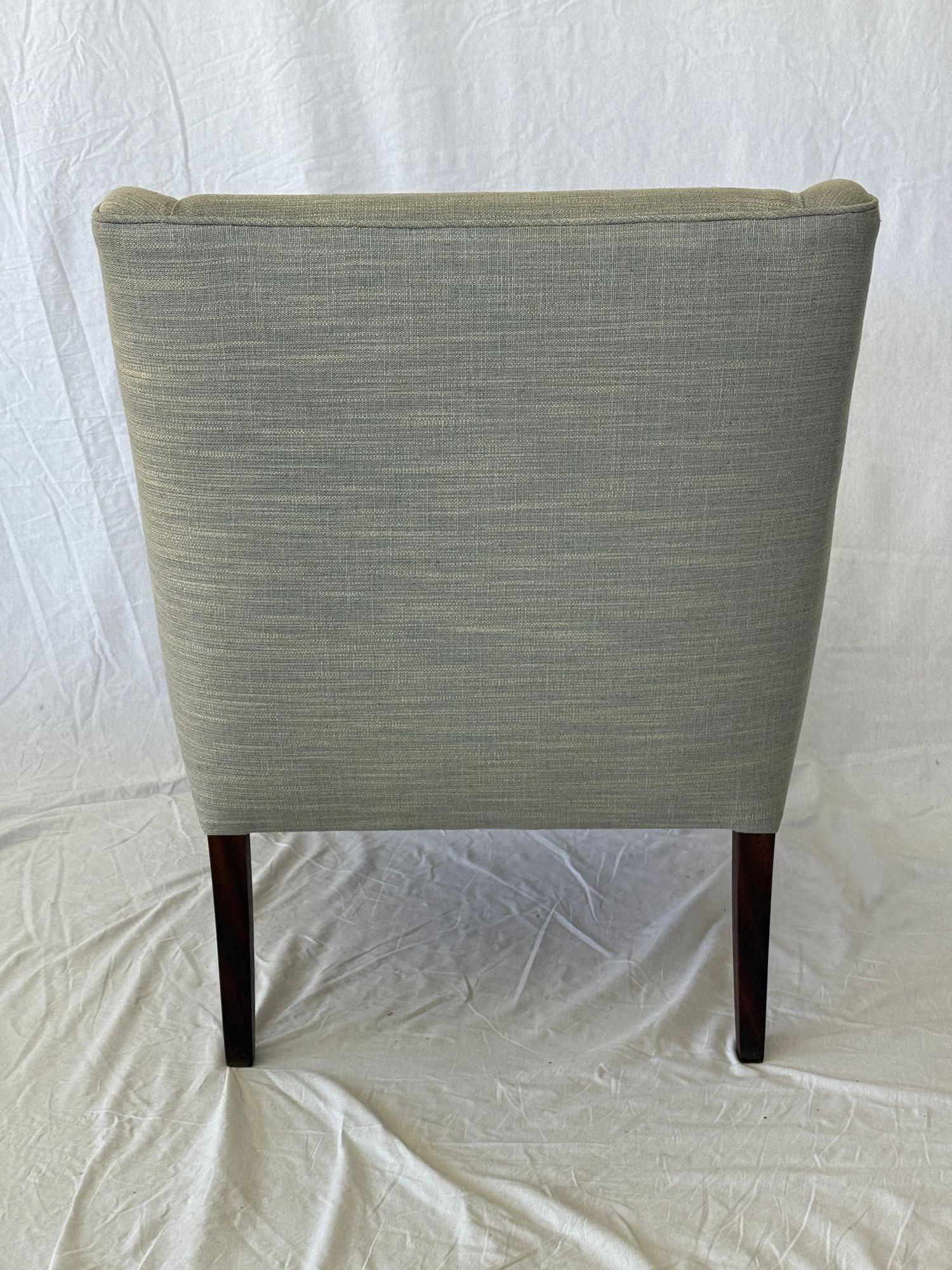 Silla y reposapiés Frits Henningsen en venta 4