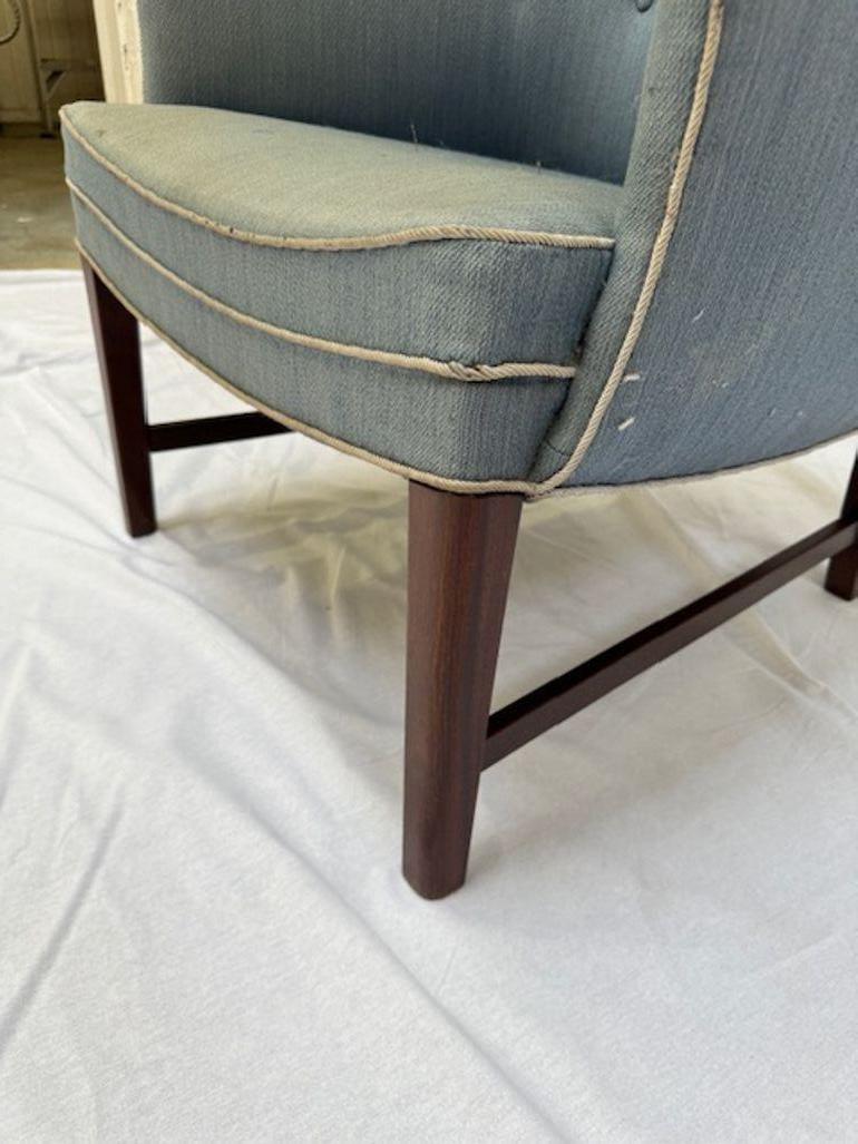 Scandinavian Modern Frits Henningsen Lounge Chair For Sale