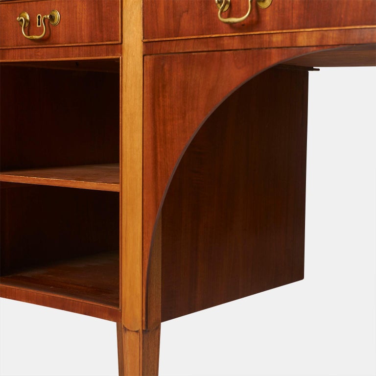 Mid-20th Century Frits Henningsen Sheraton Style Sideboard For Sale