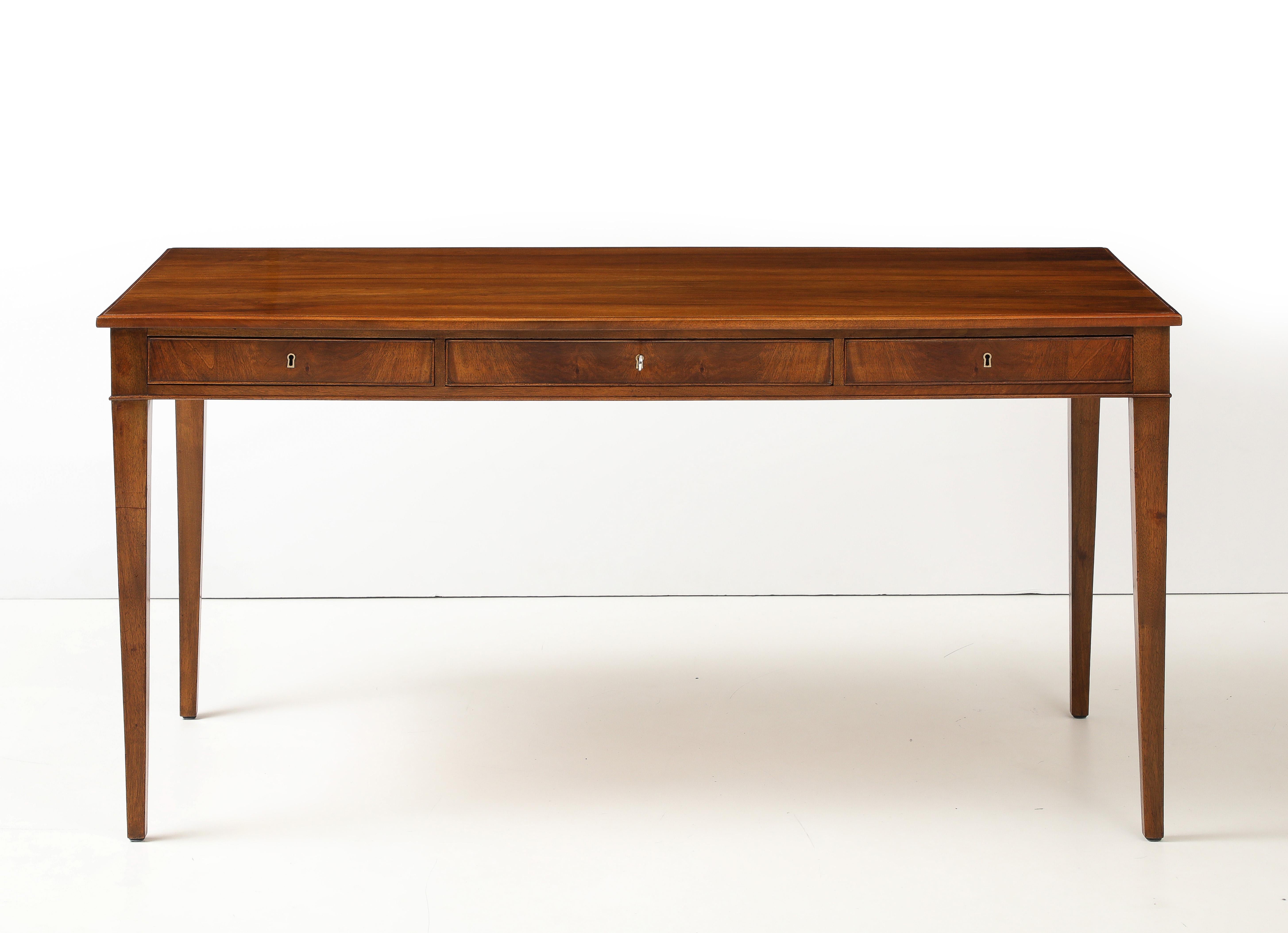 Frits Henningsen Mahogany Writing Table, circa 1940s 10