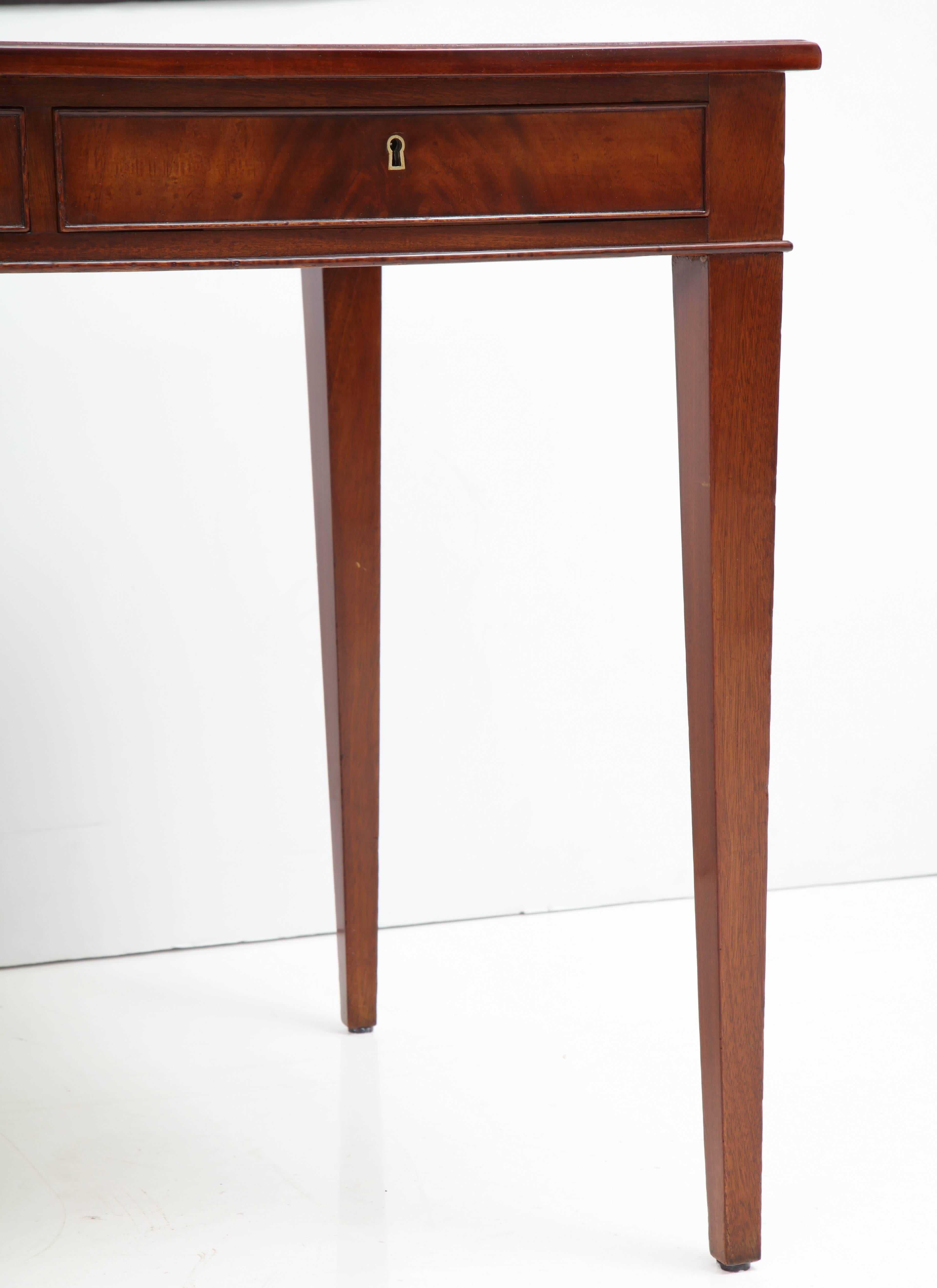 Mid-20th Century Frits Henningsen Mahogany Writing Table, circa 1940s