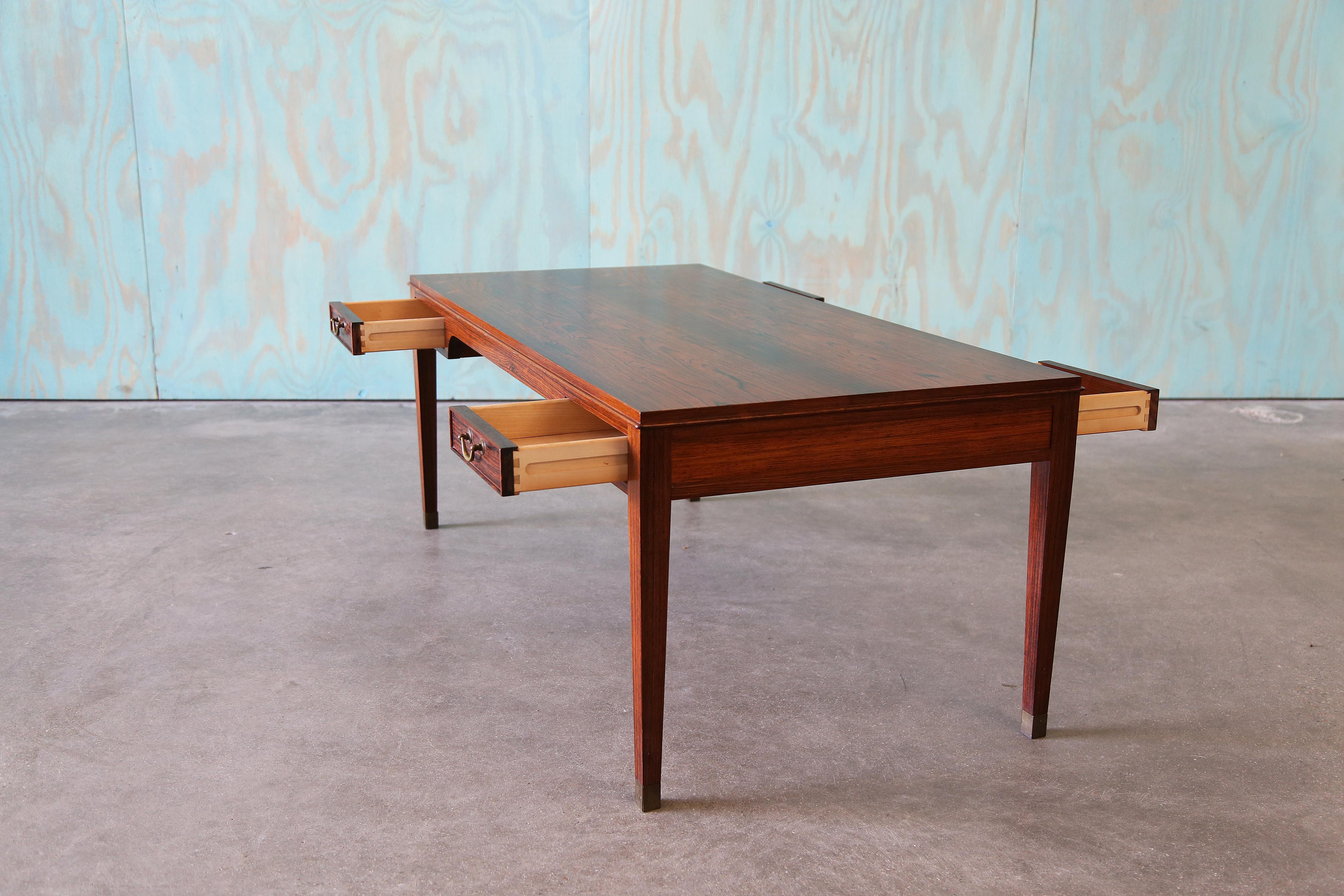 Mid-Century Modern Table d'appoint en palissandre de Frits Henningsen, Danemark années 1940 en vente