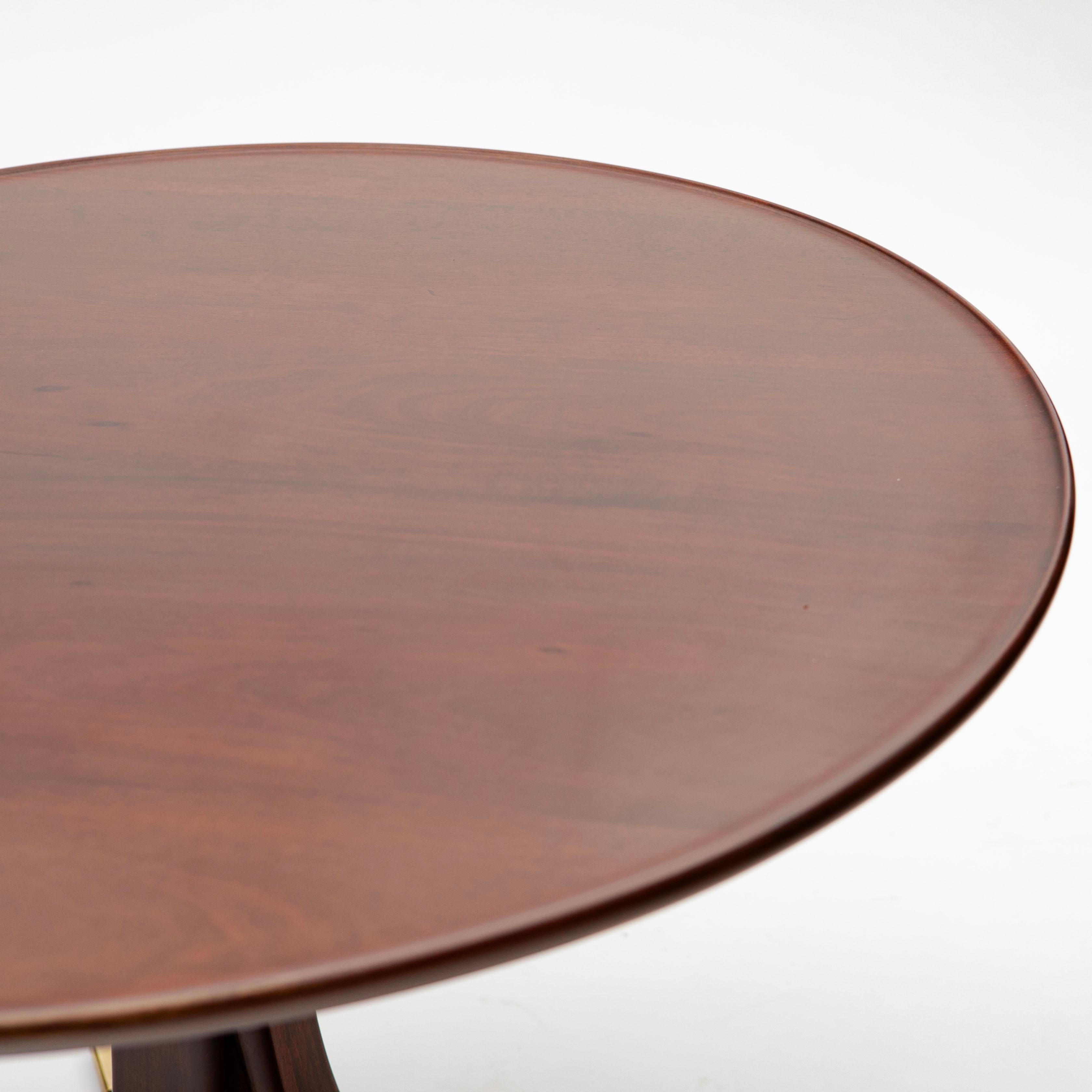 Scandinavian Modern Frits Henningsen Round Pedestal Mahogany Coffee Table