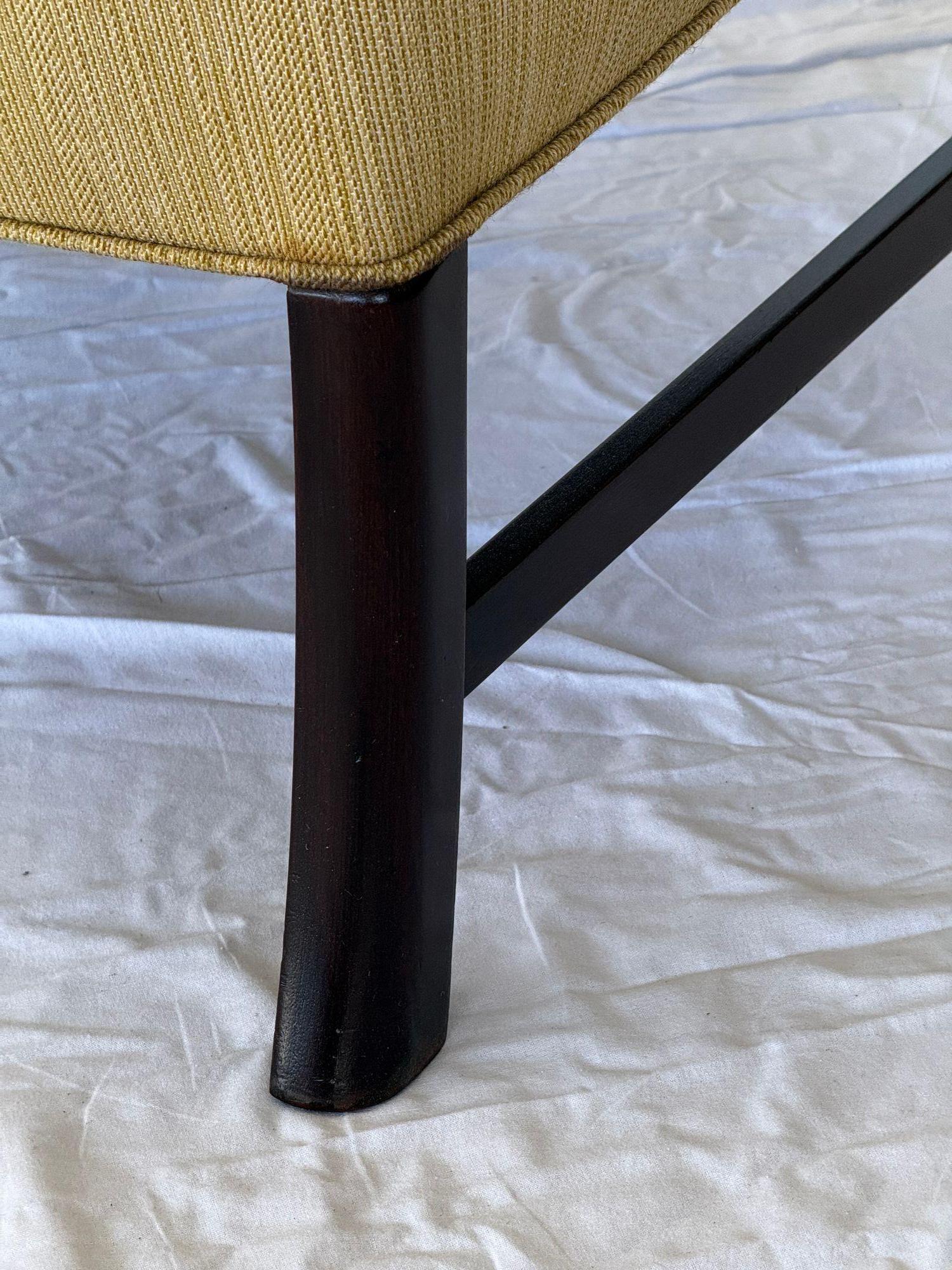 Sillón Frits Henningsen mediados del siglo XX en venta
