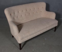Frits Henningsen, Sofa in Lambswool